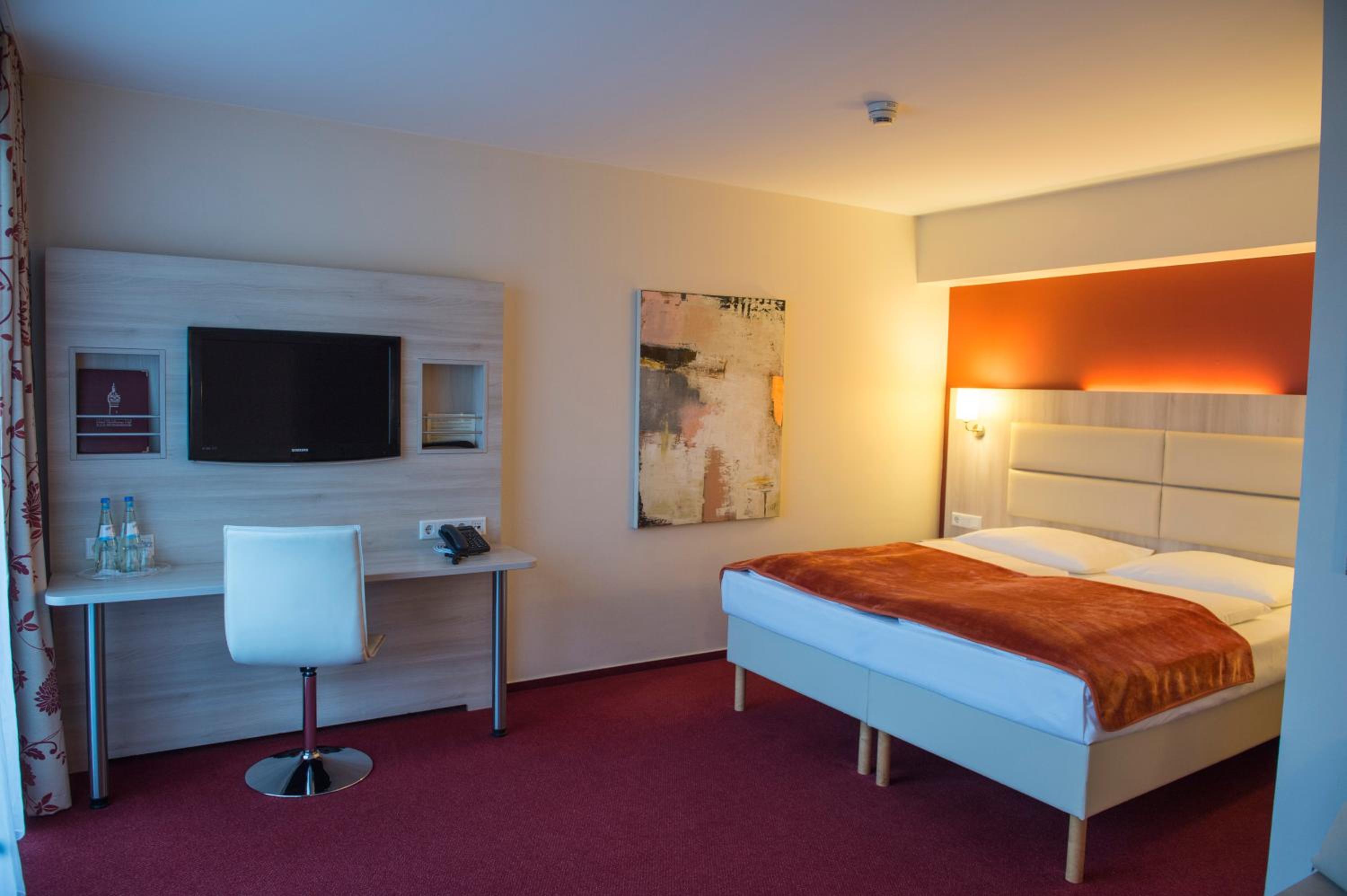 Family Room (4 Adults)