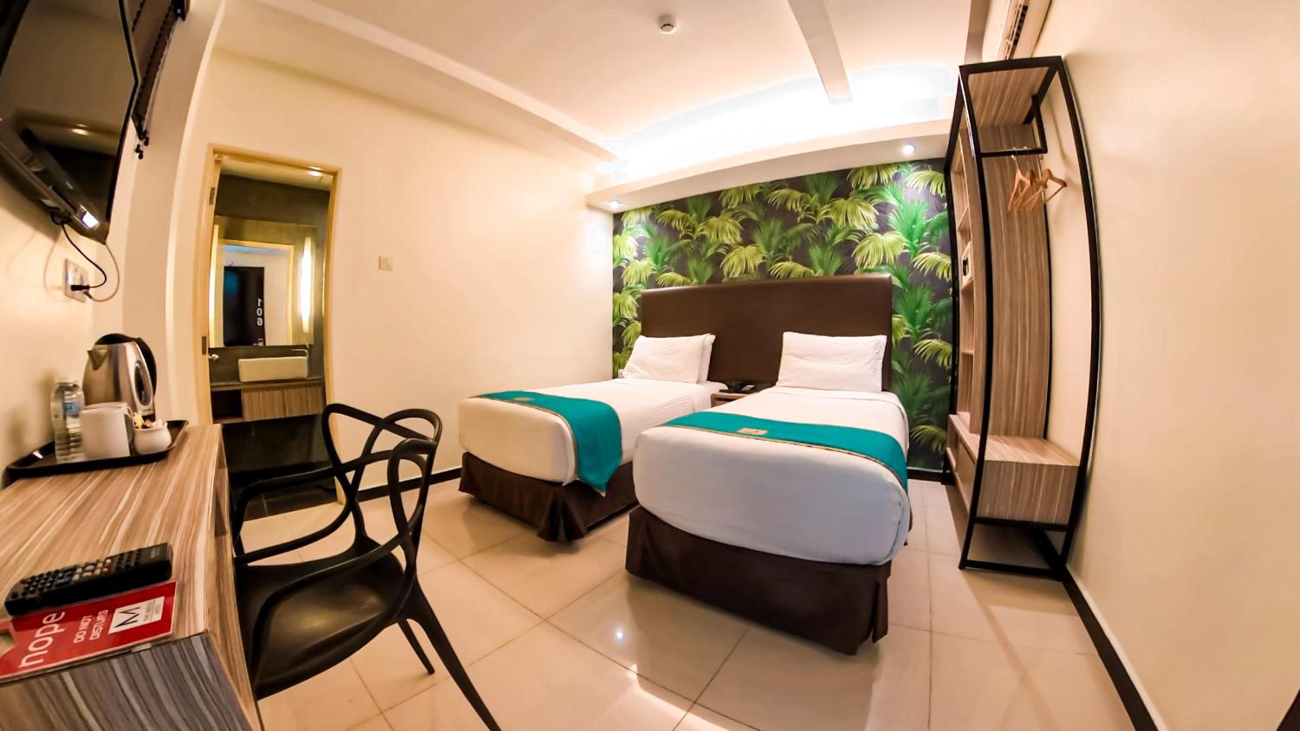 Deluxe Twin Room