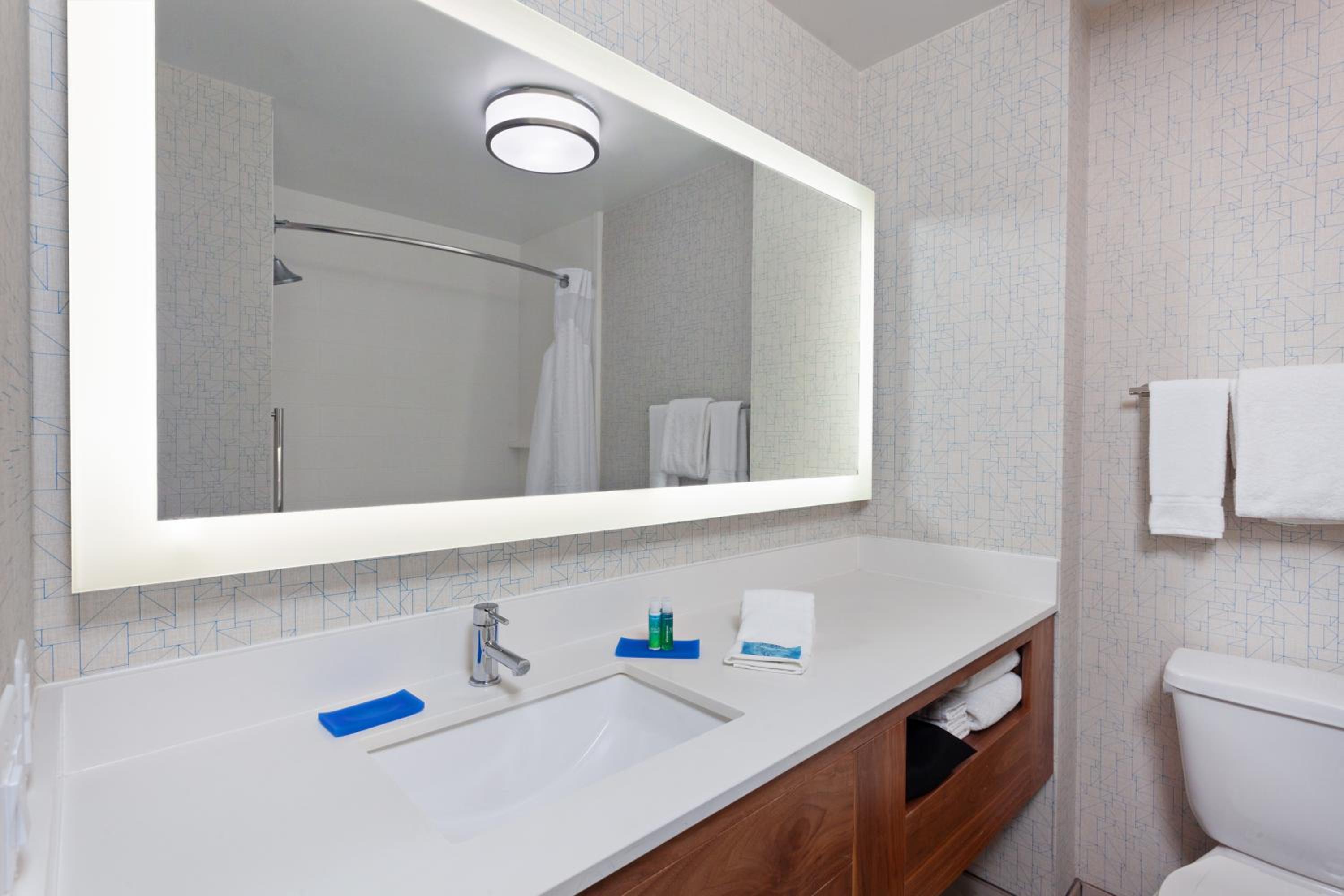 Executive Double Room with Two Double Beds and View