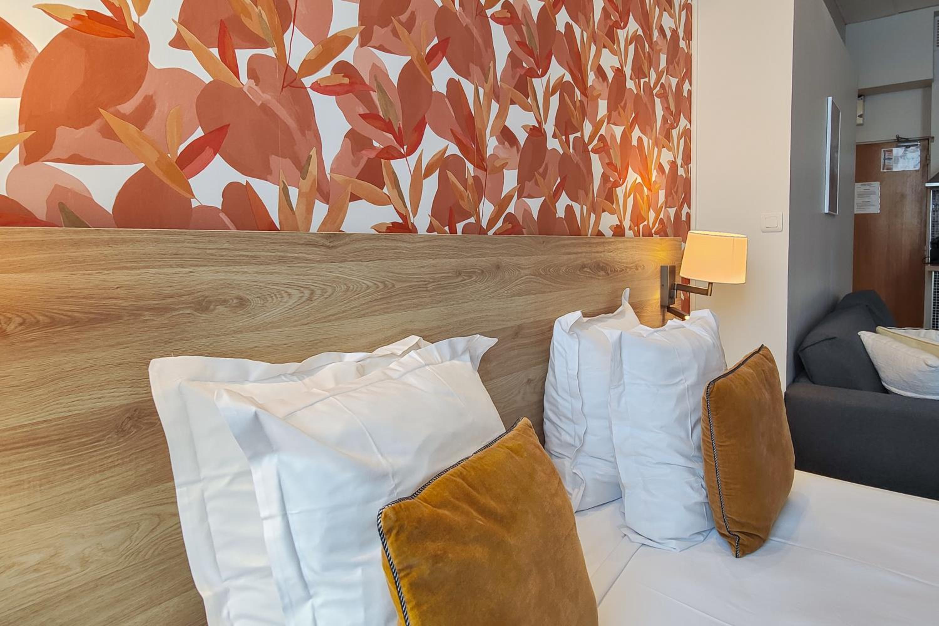 Junior Suite with Balcony