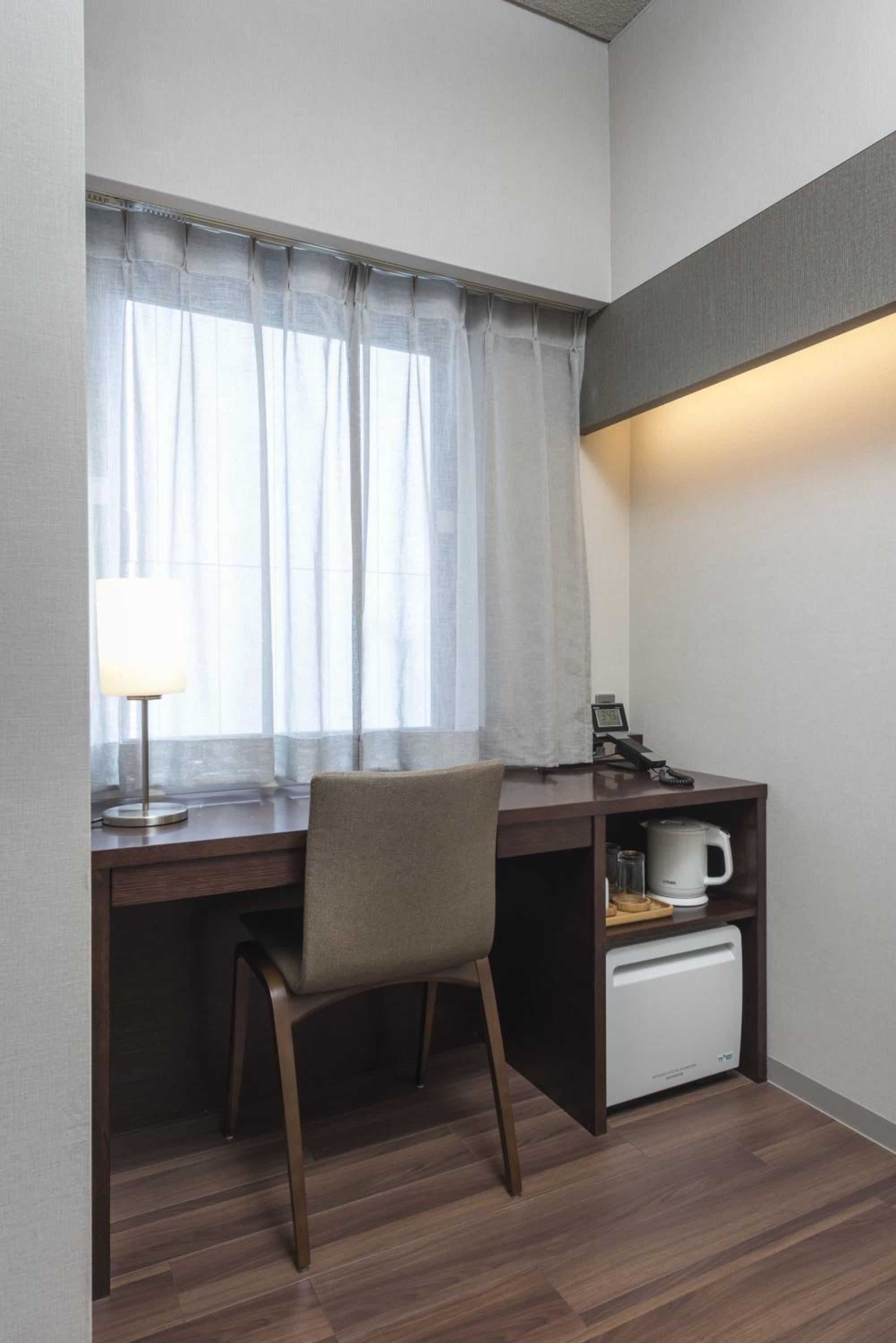 Twin Room - Non-Smoking