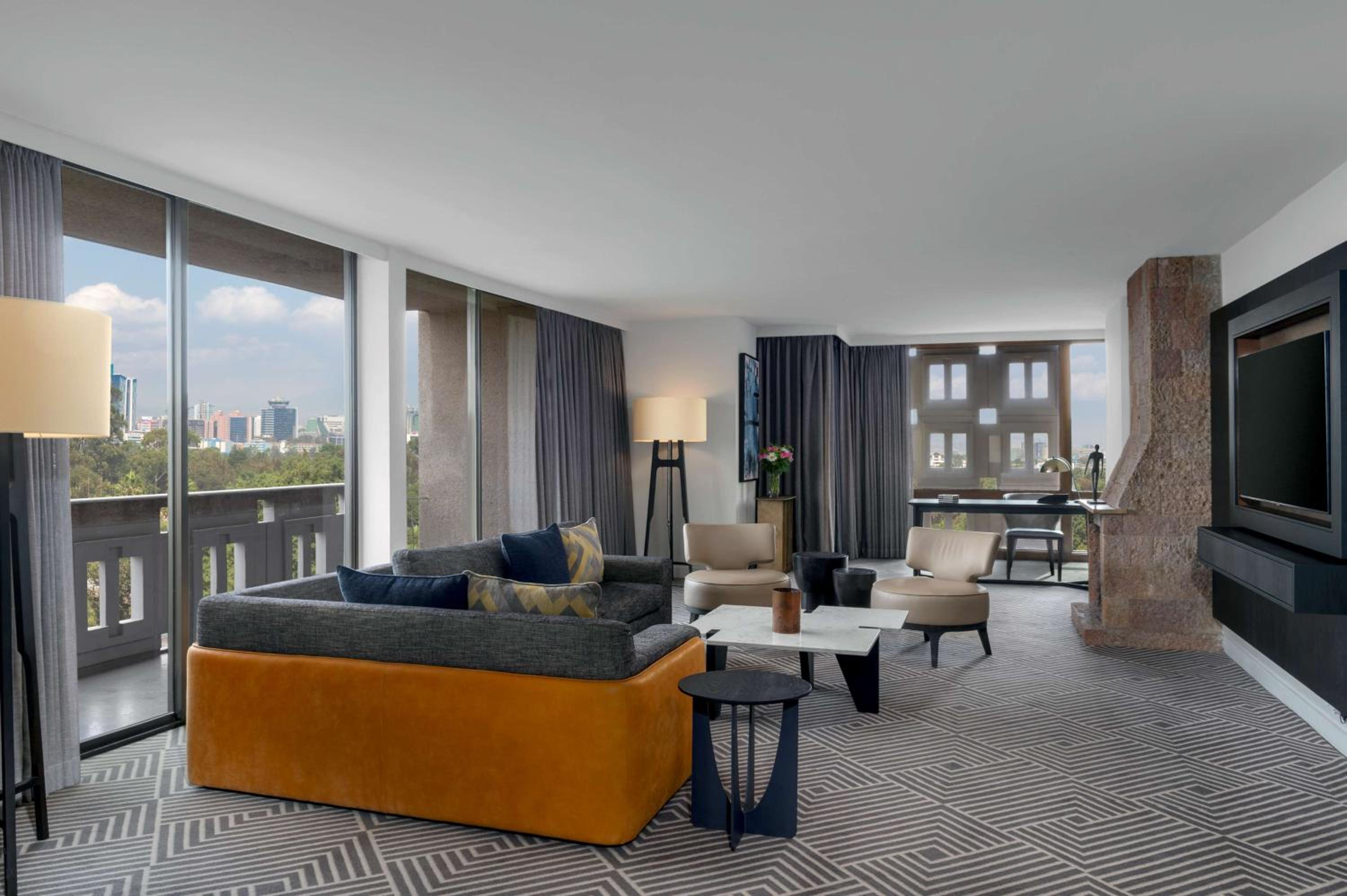Panoramic Suite