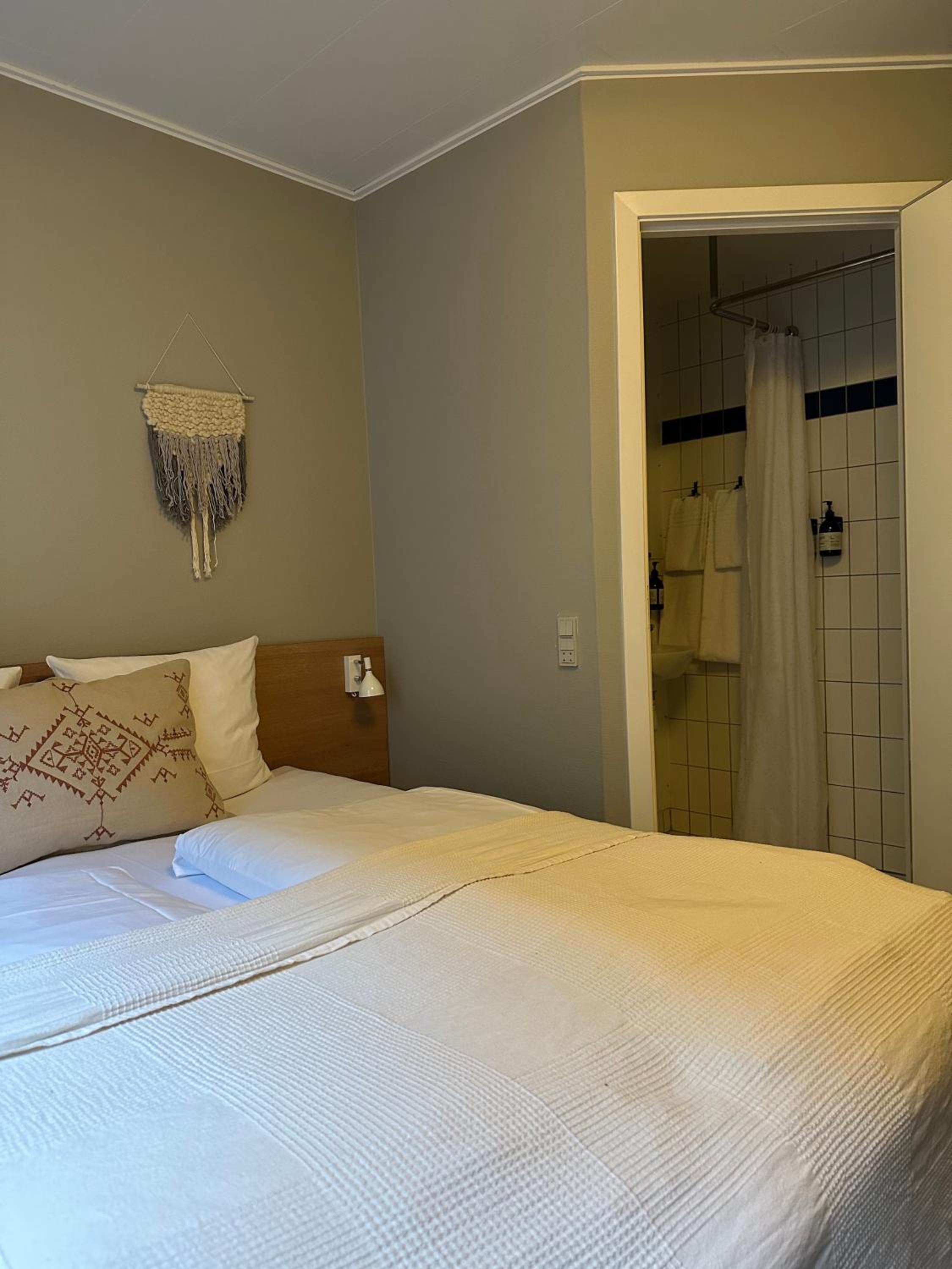 Single / Small Double Room