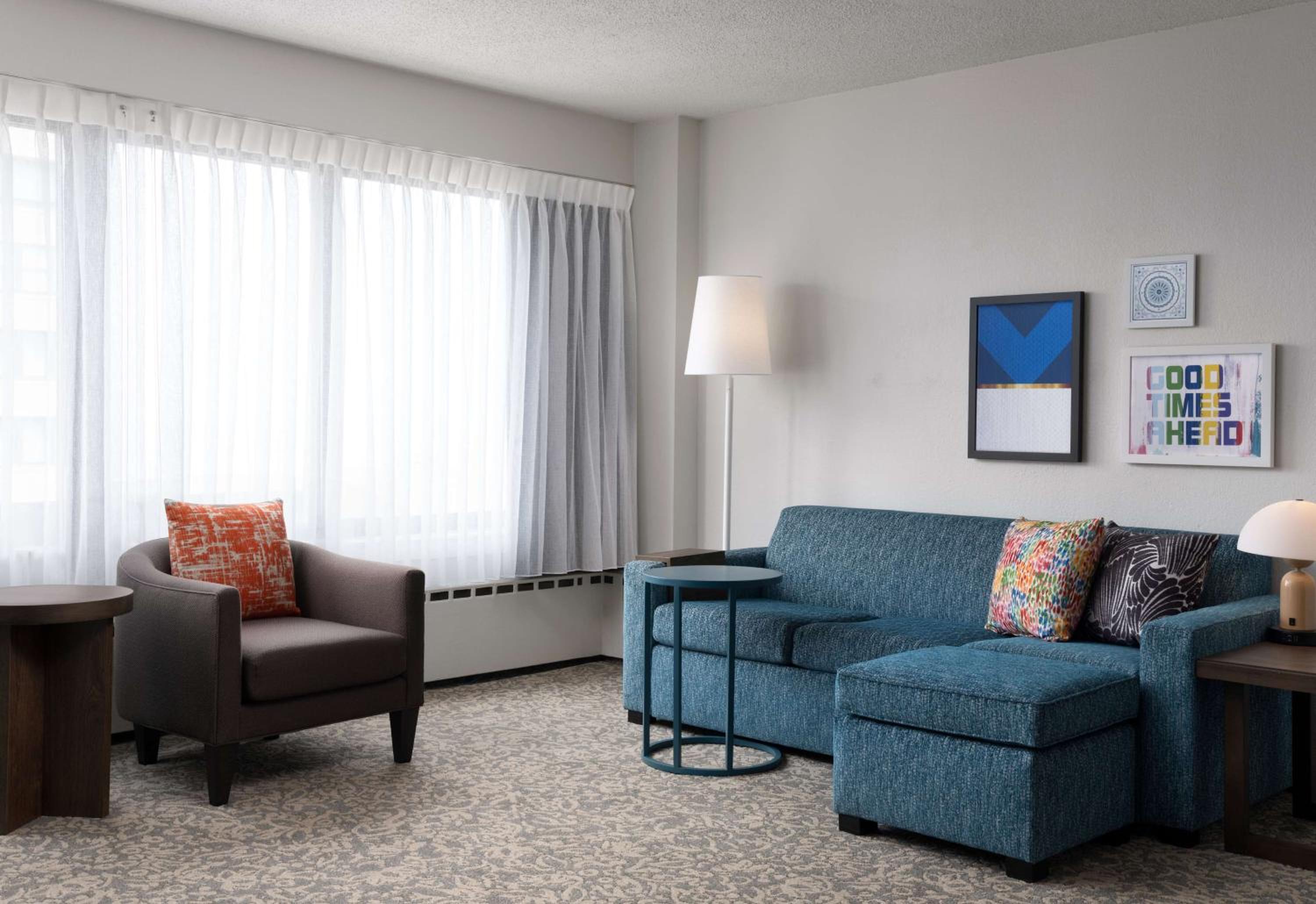Hearing Accessible One Bedroom Suite King