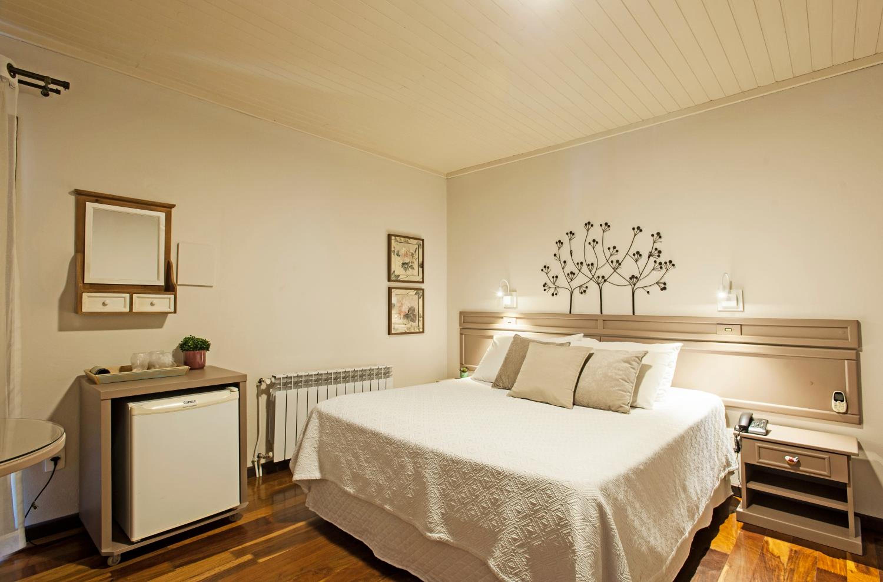 Chalé Serrano Triplo com lareira