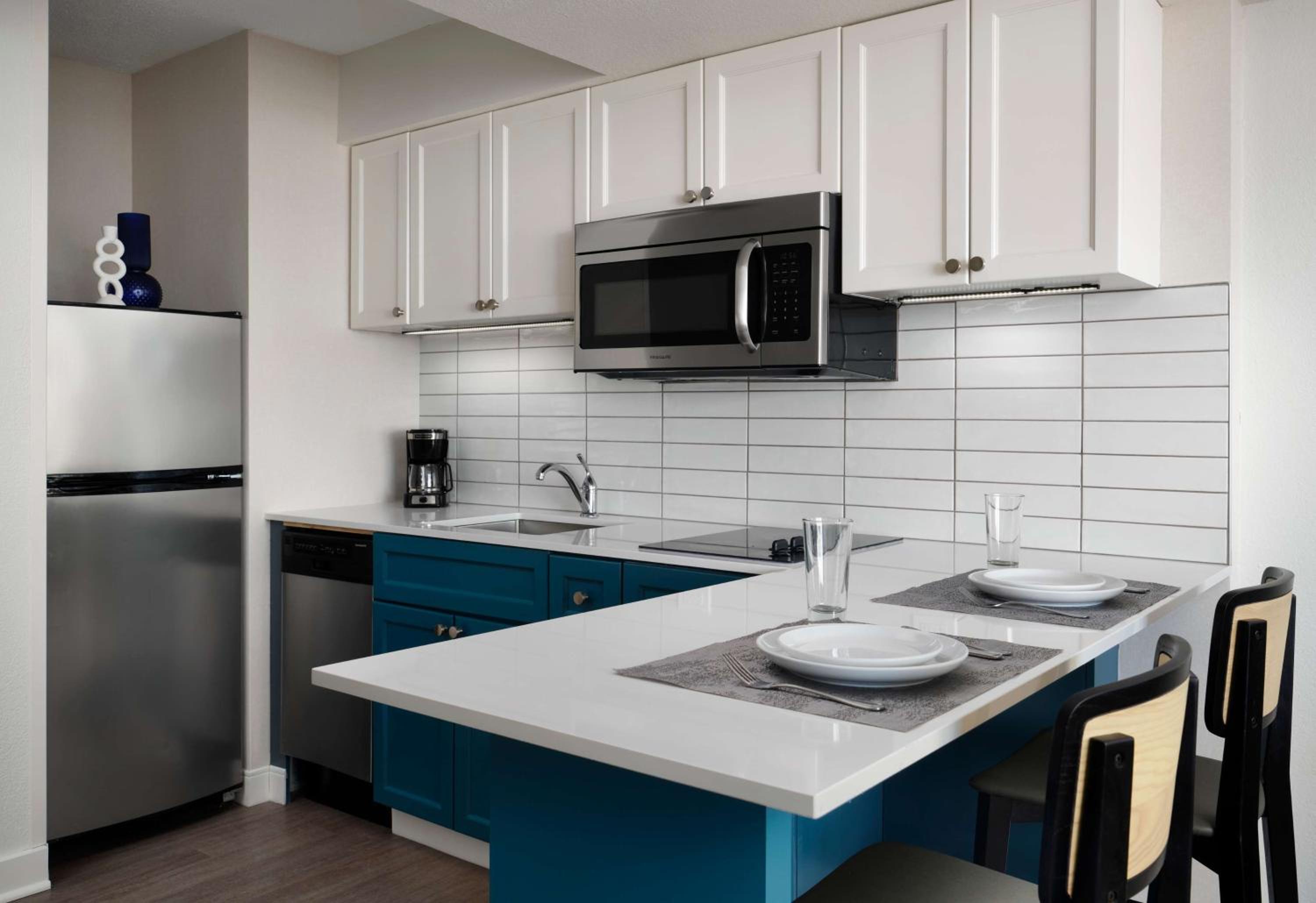 Hearing Accessible Studio Suite King