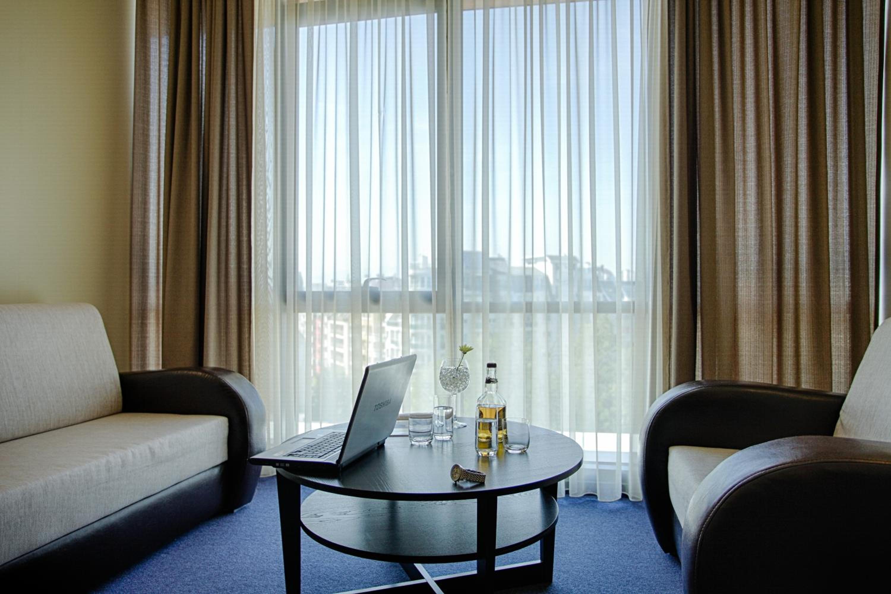 Business Suite Twin - New Wing