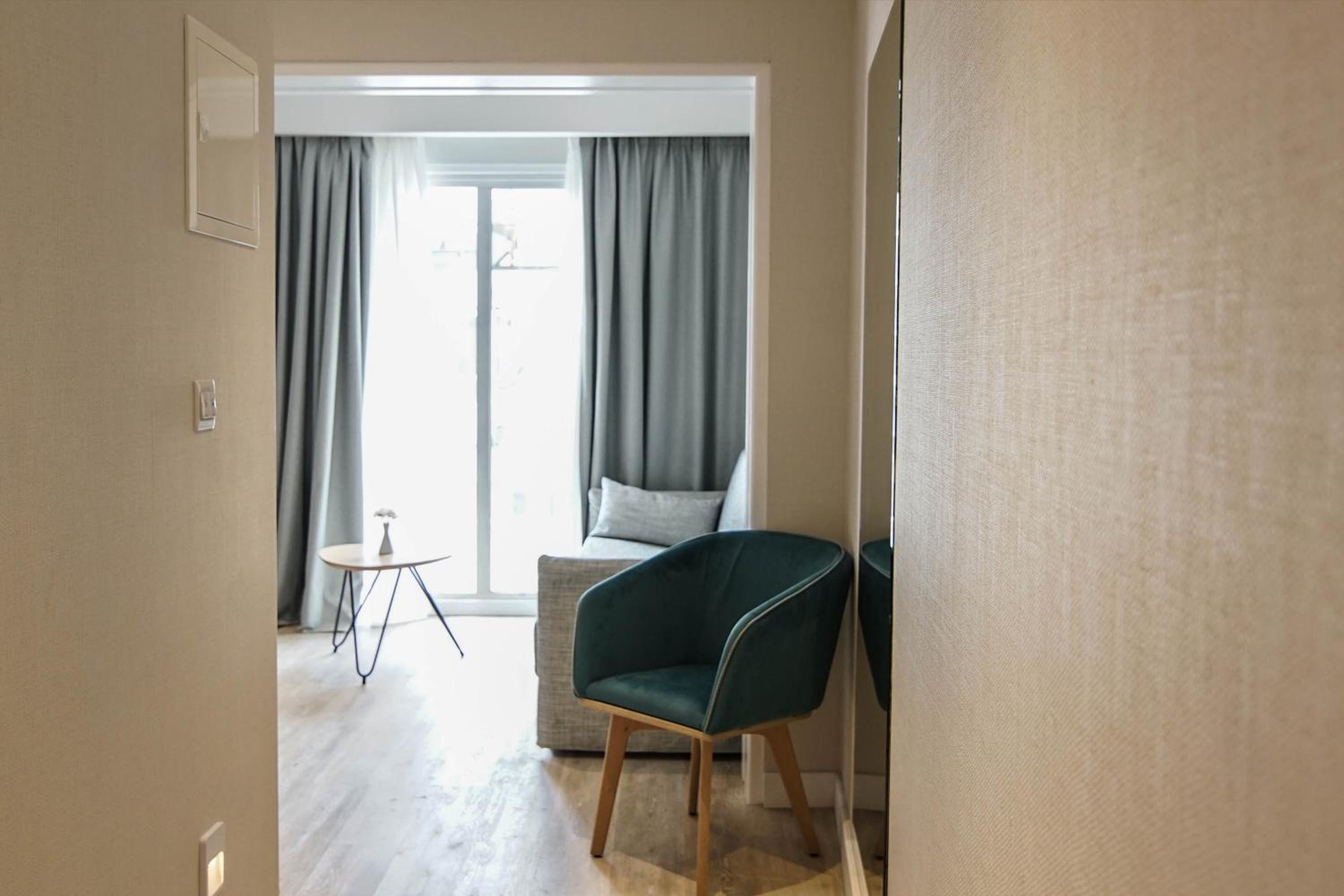 Junior Suite with Acropolis View