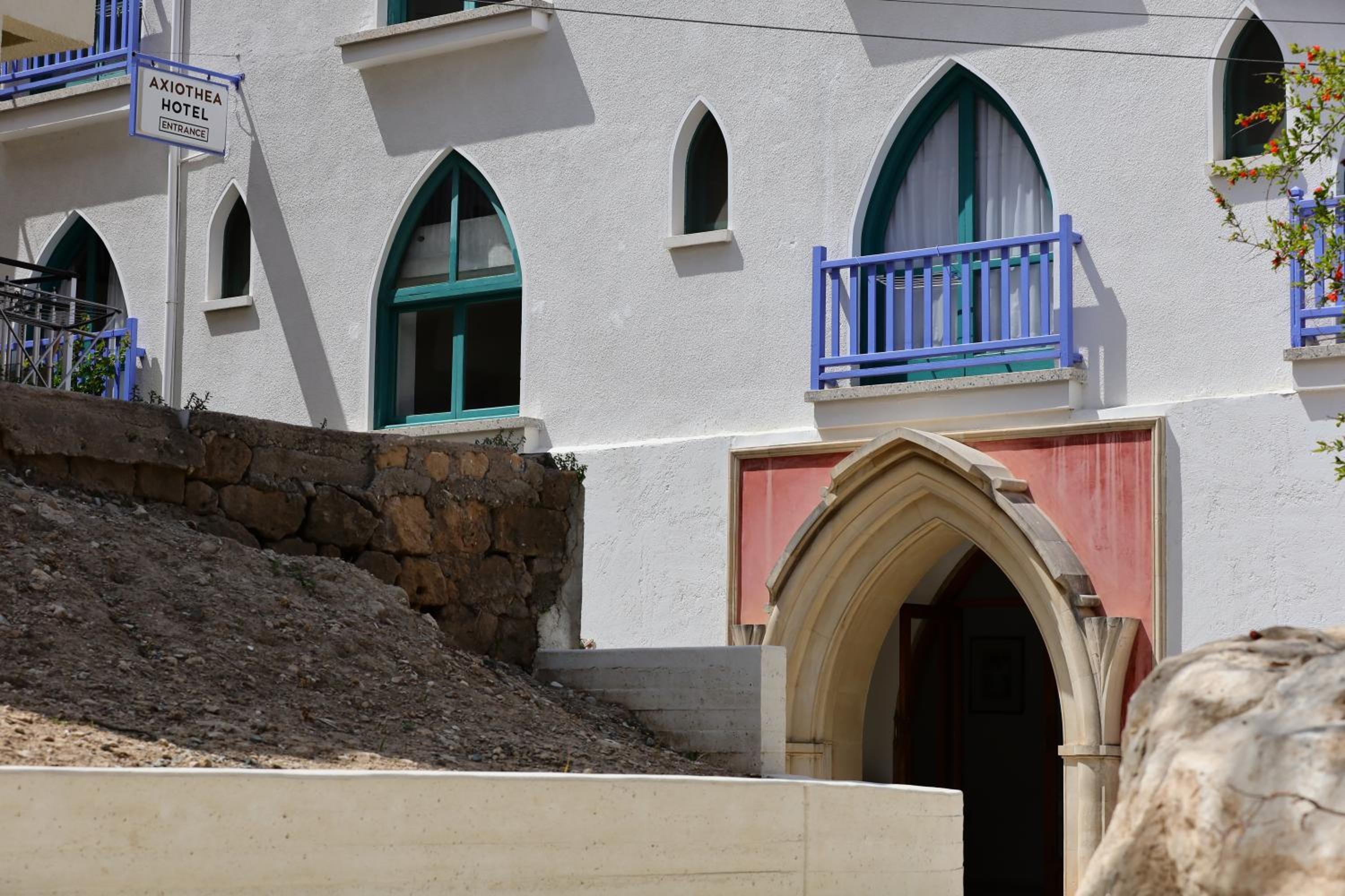 Economy Double or Twin Room