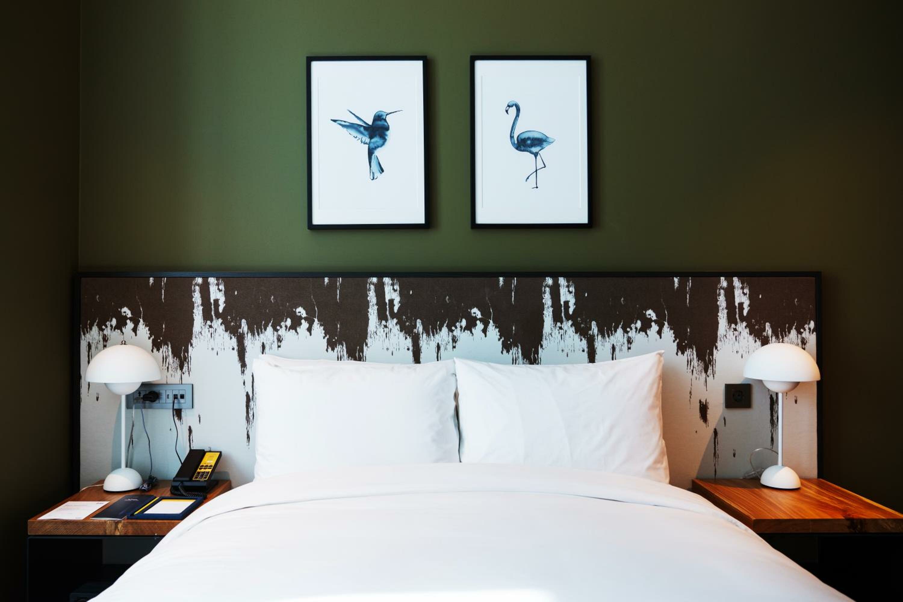 Deluxe Queen Room - Accessible