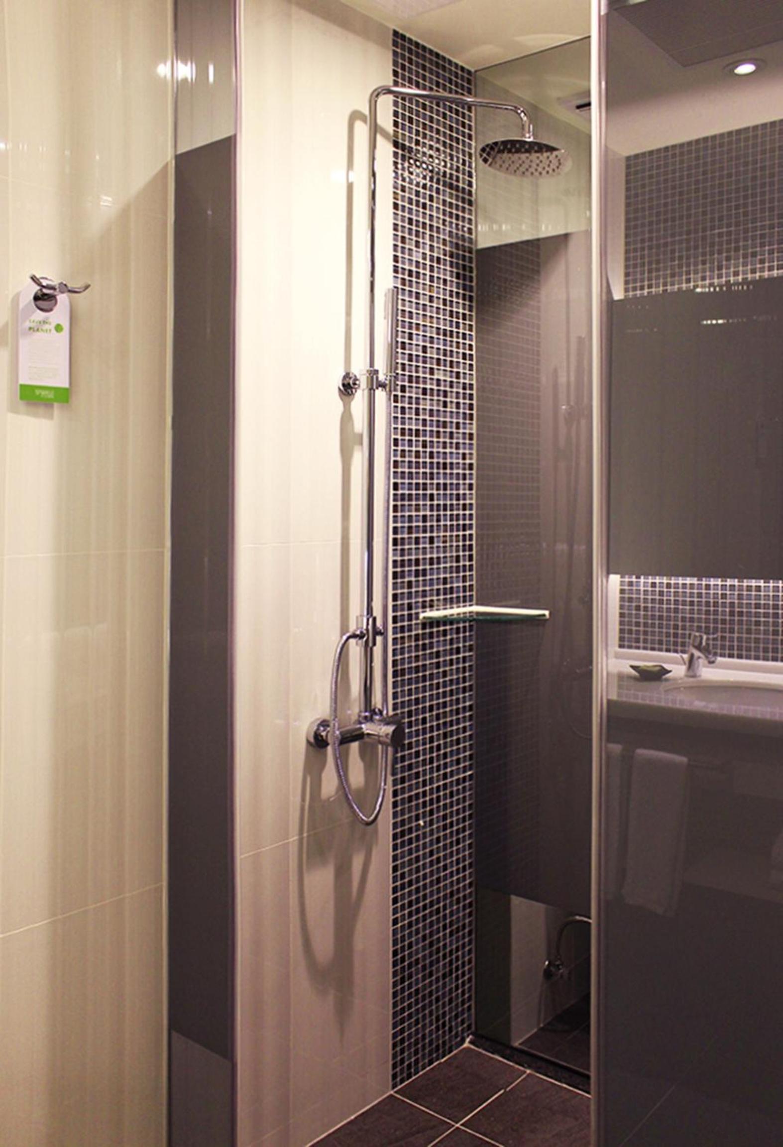 Splendor Double Room without Window (basement)