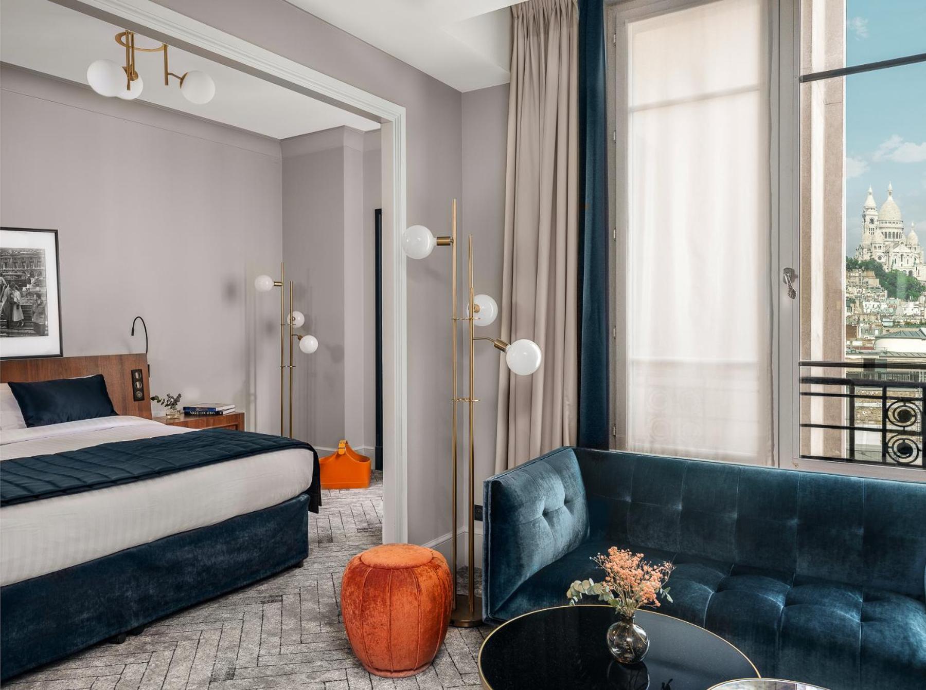 Grande Signature Room with One King Bed