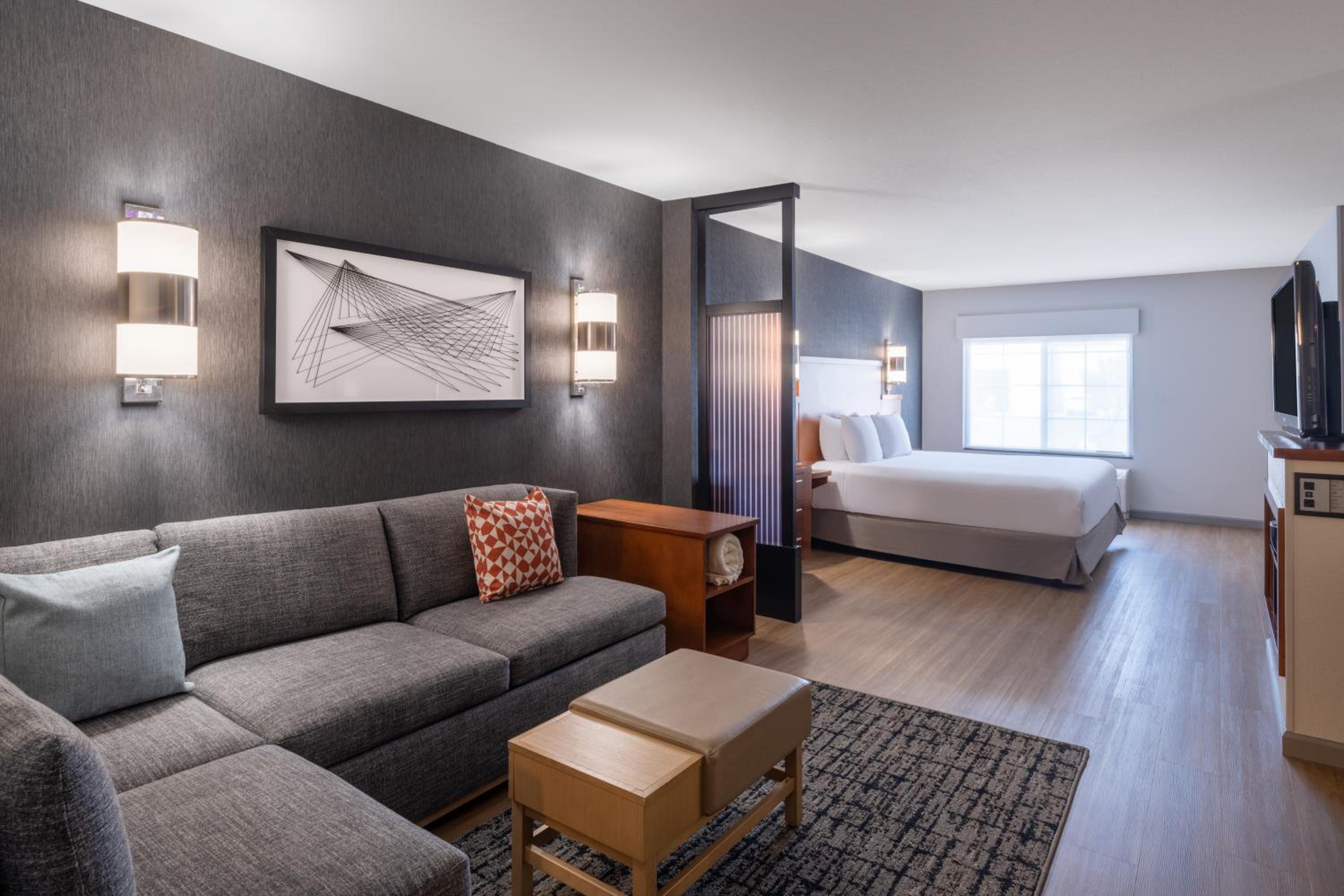 King Room with Sofa Bed and Accessible Tub - Disability Access