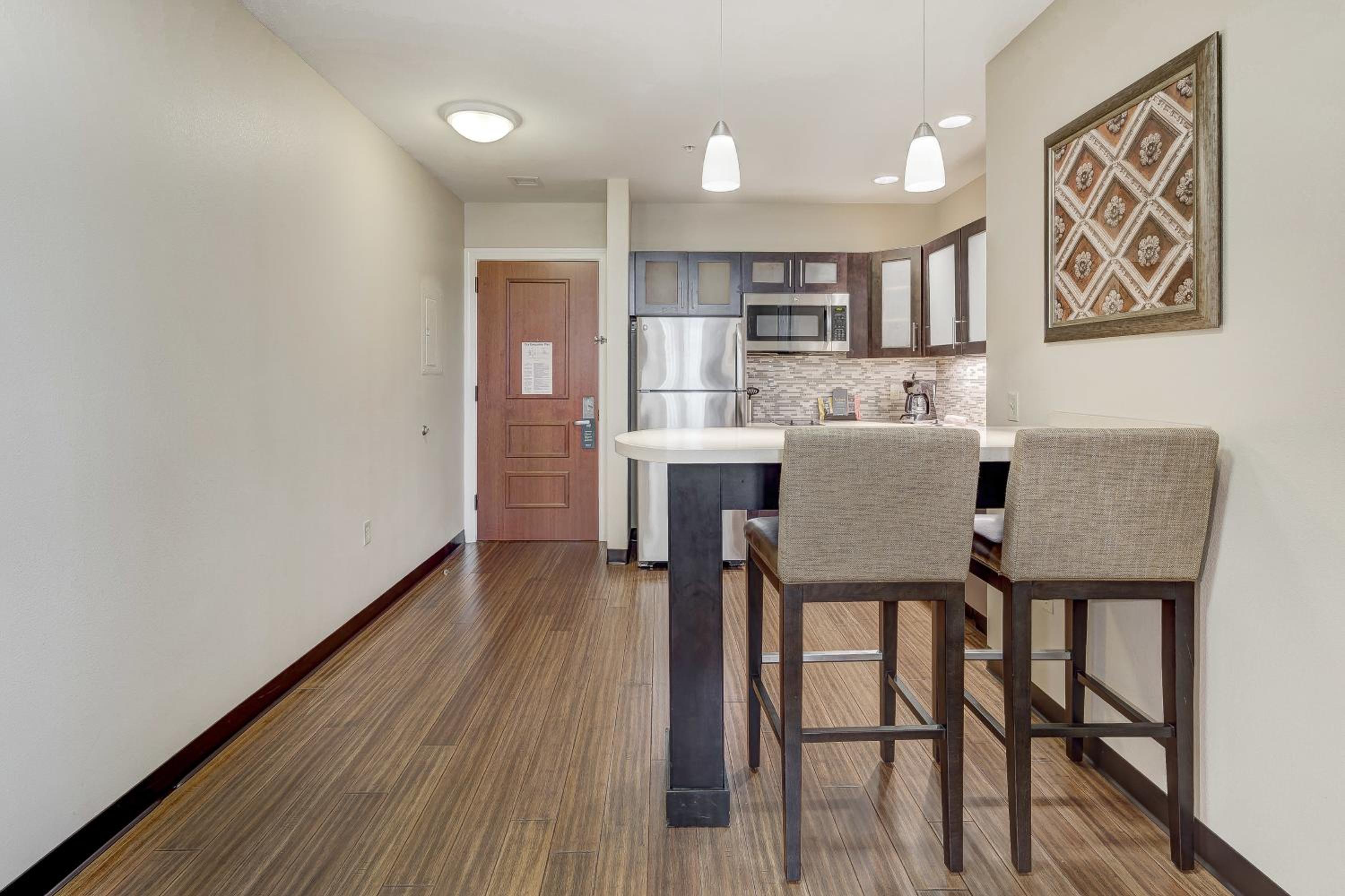 One-Bedroom King Suite with Sofa Bed and Harbor View