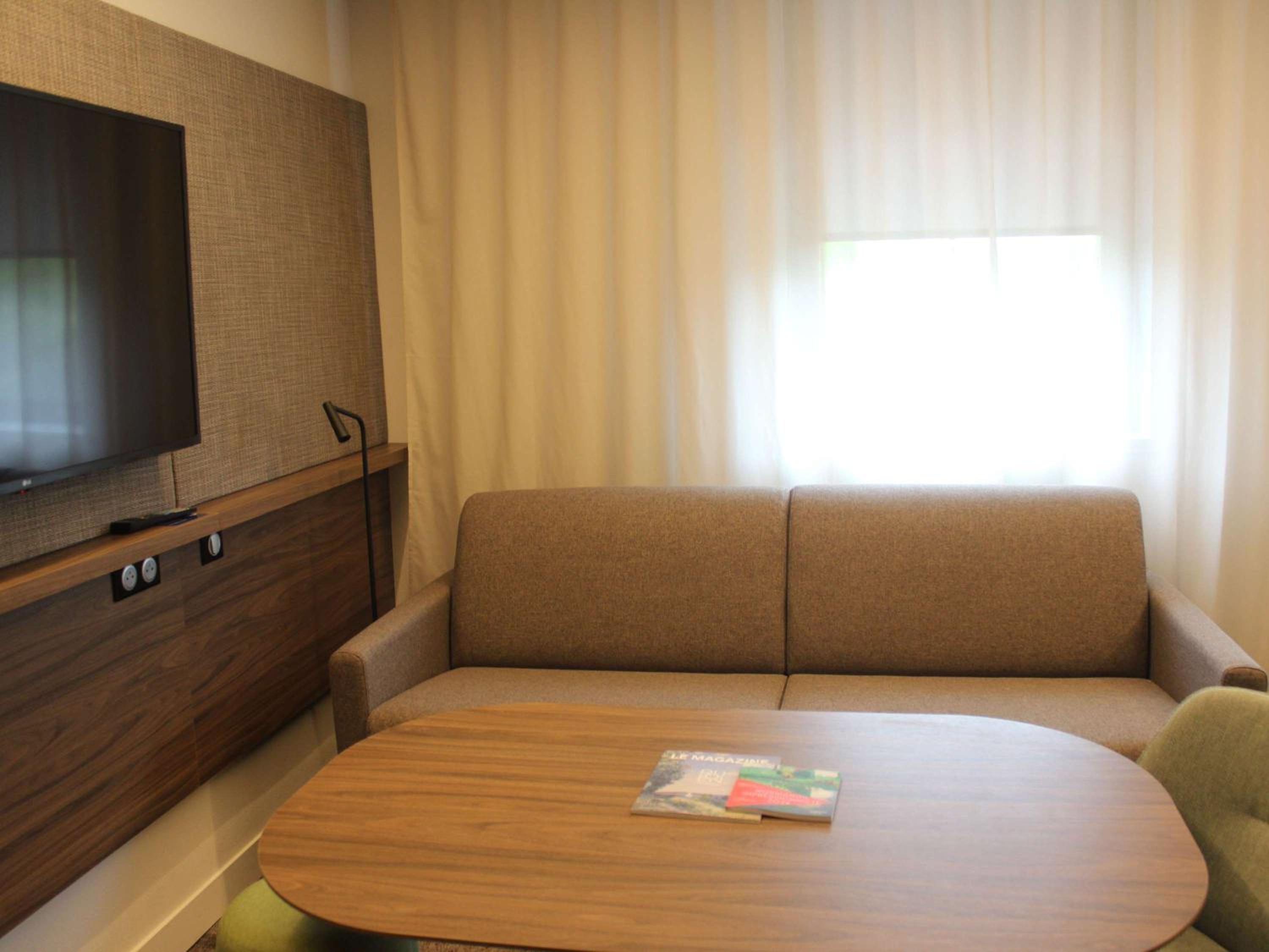 Premium Superior Room with One Double Bed