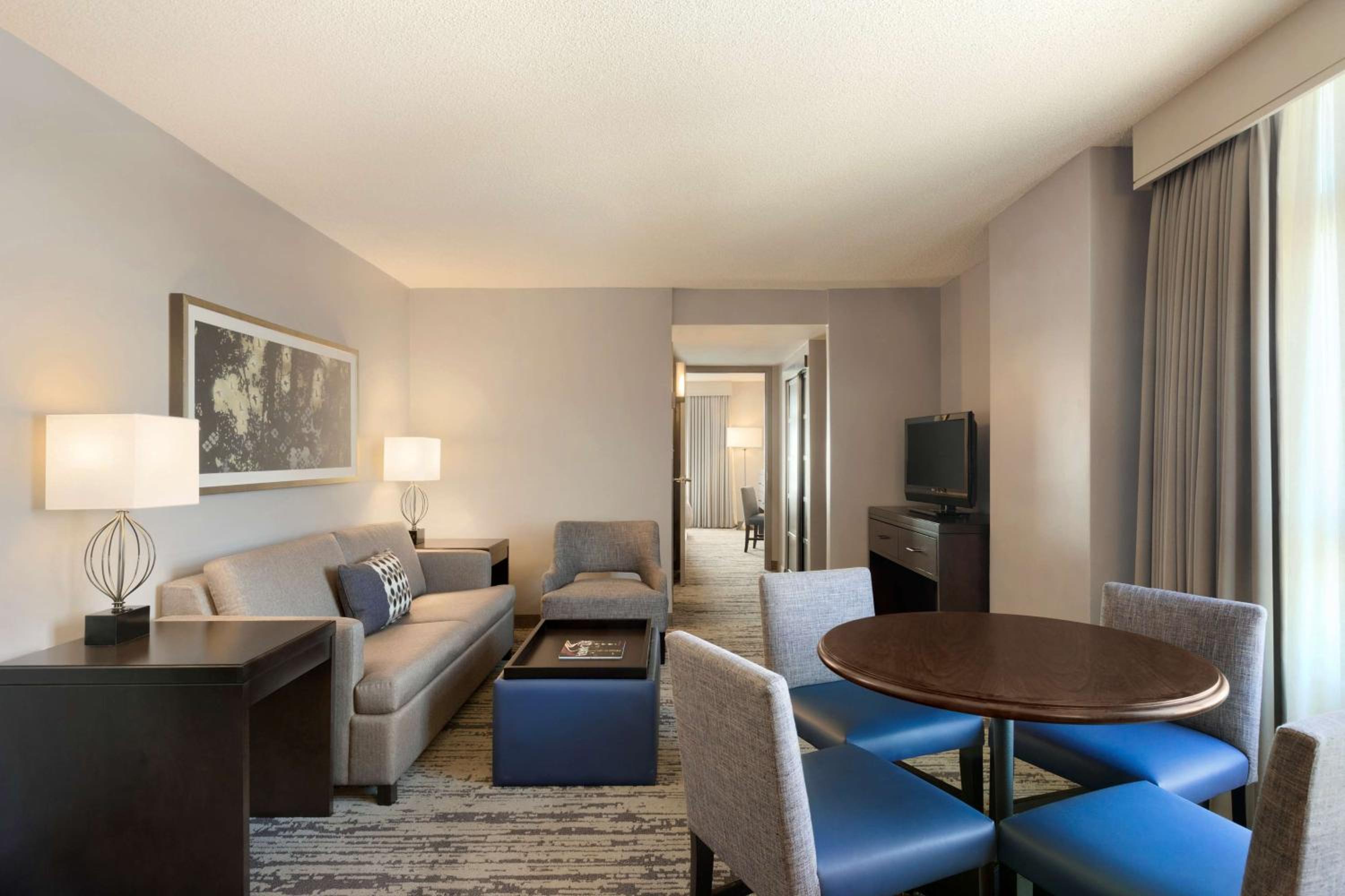 Premium Corner Suite with Two Double Beds