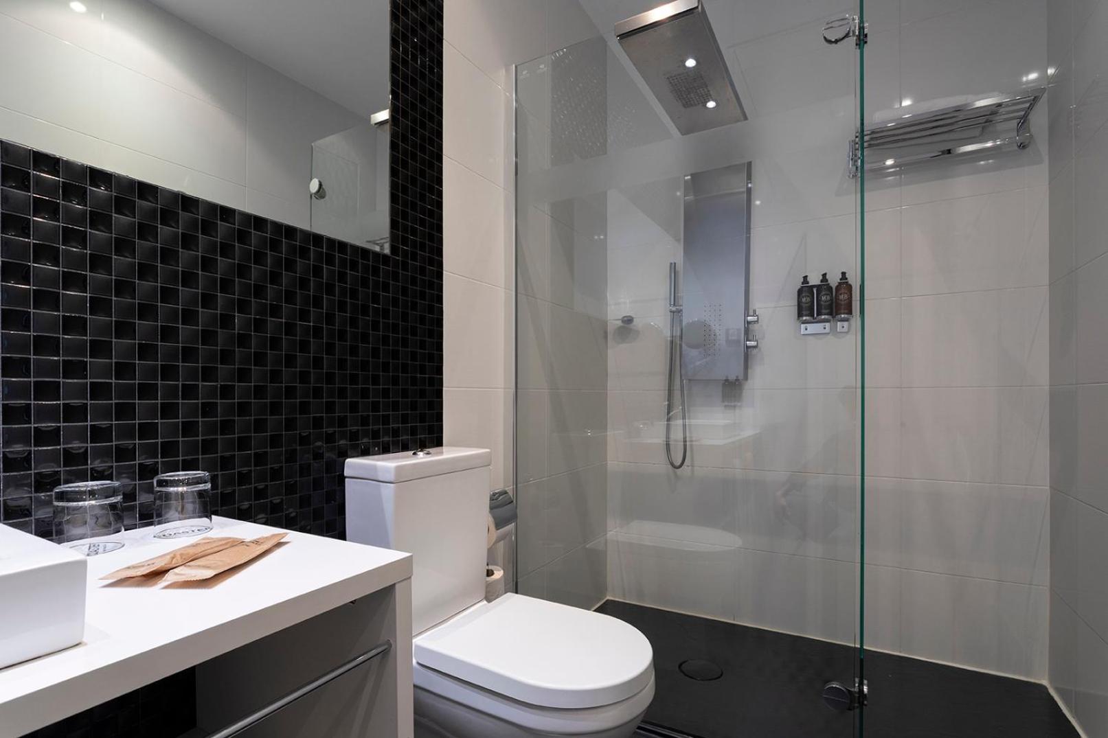 Double or Twin Room with City View
