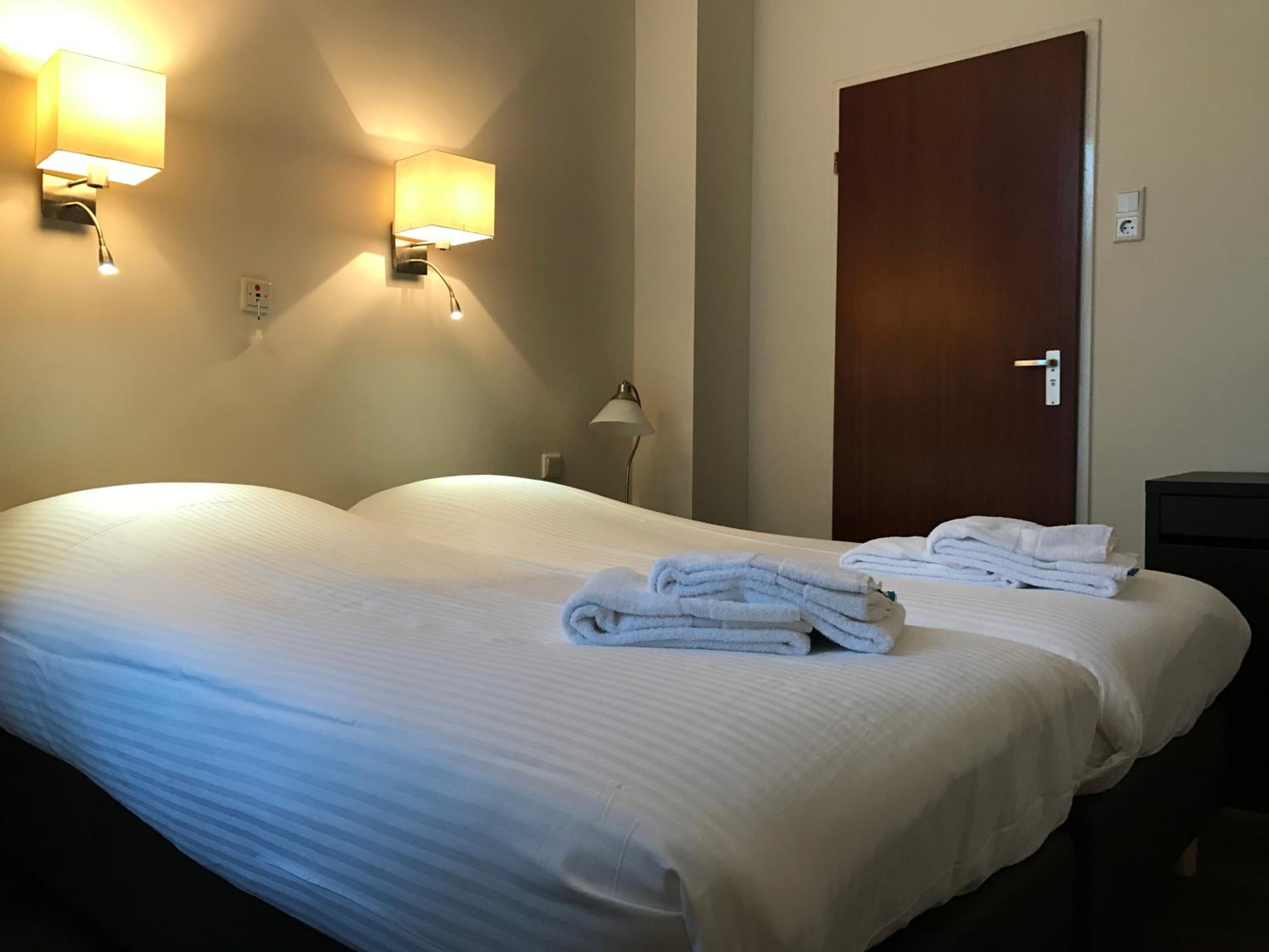 Double Room with Shower