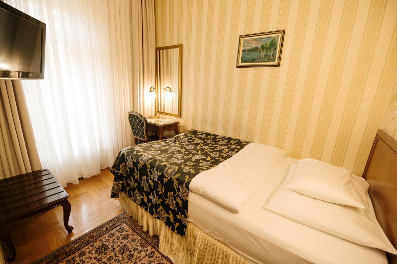 Economy Single Room with Free Spa Access