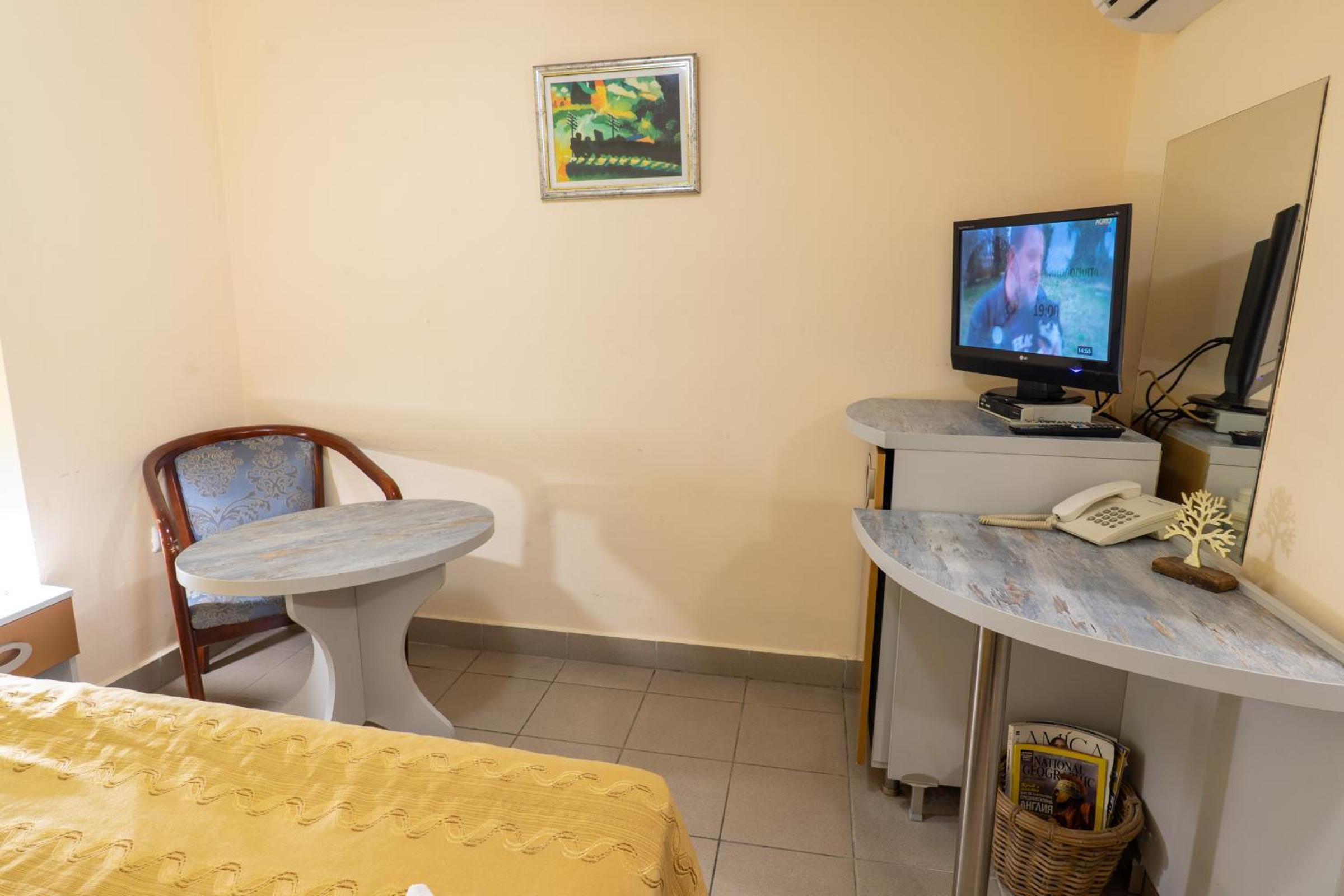 Double Room - Basement