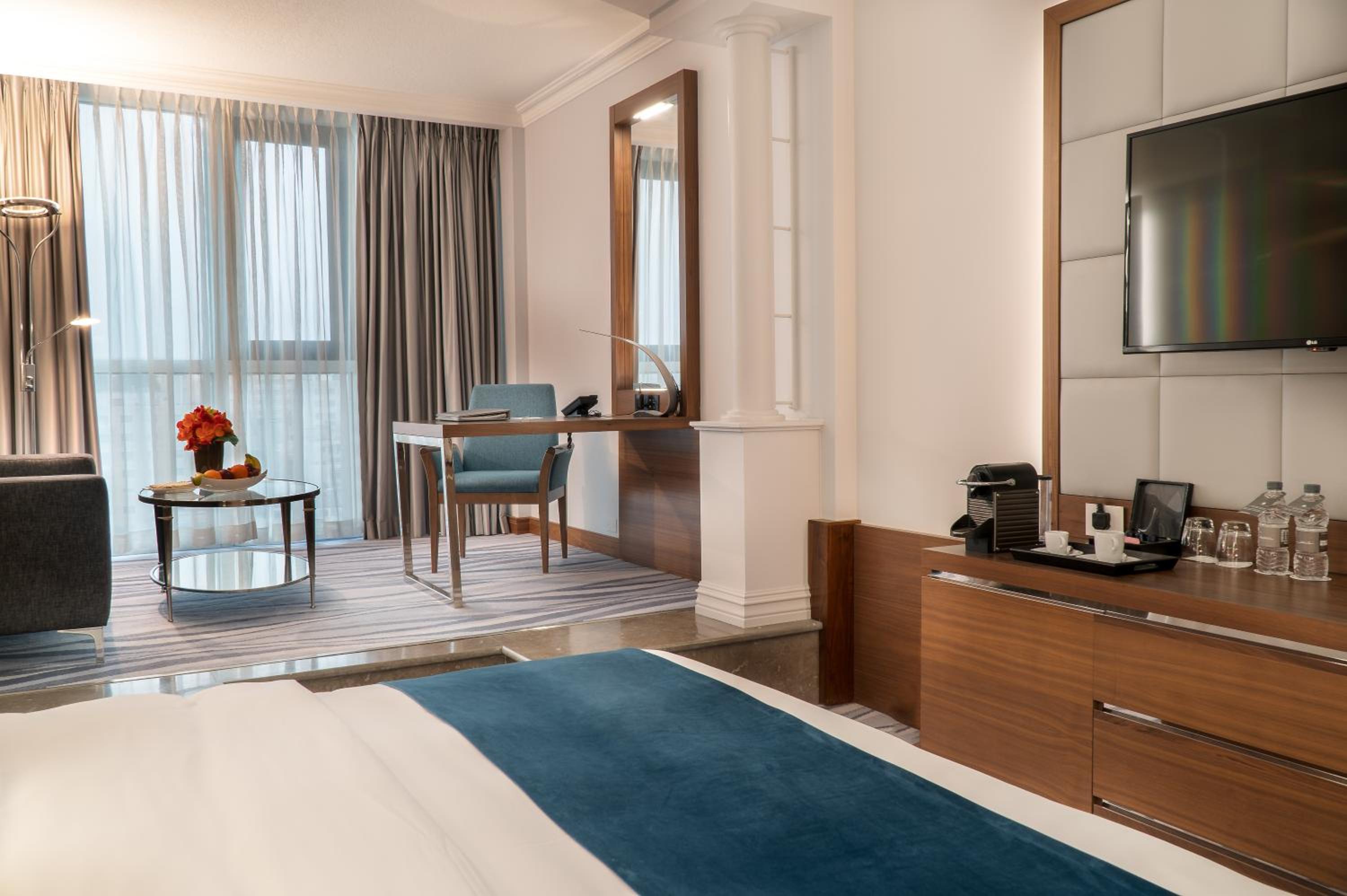 Executive King Room