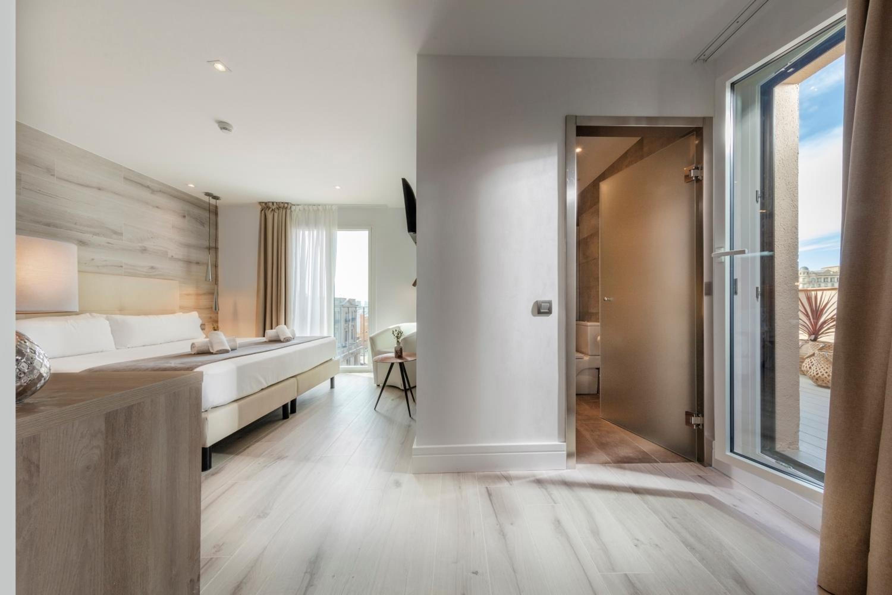 Superior Room with Terrace and Views