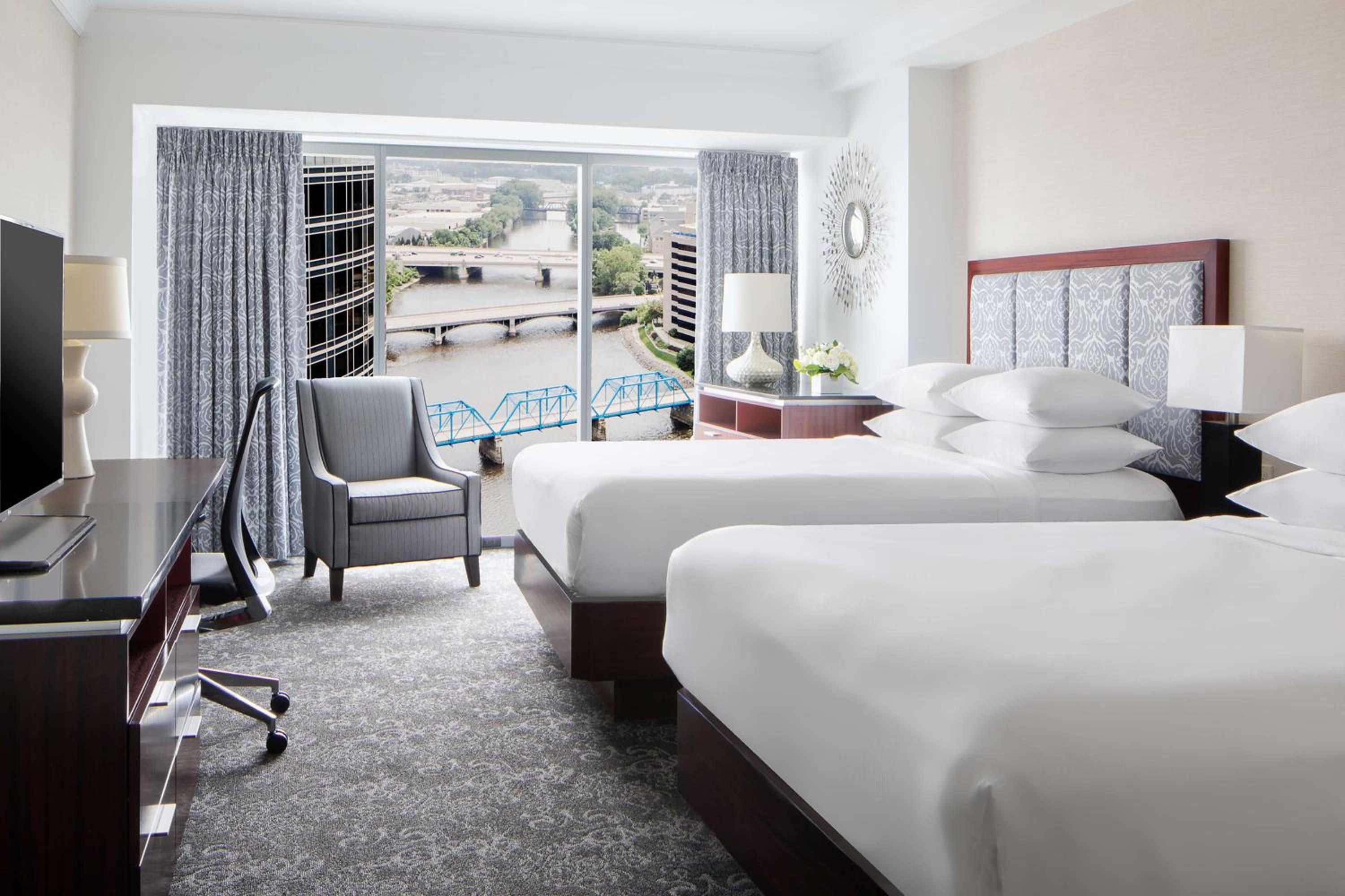 Queen Room with Two Queen Beds