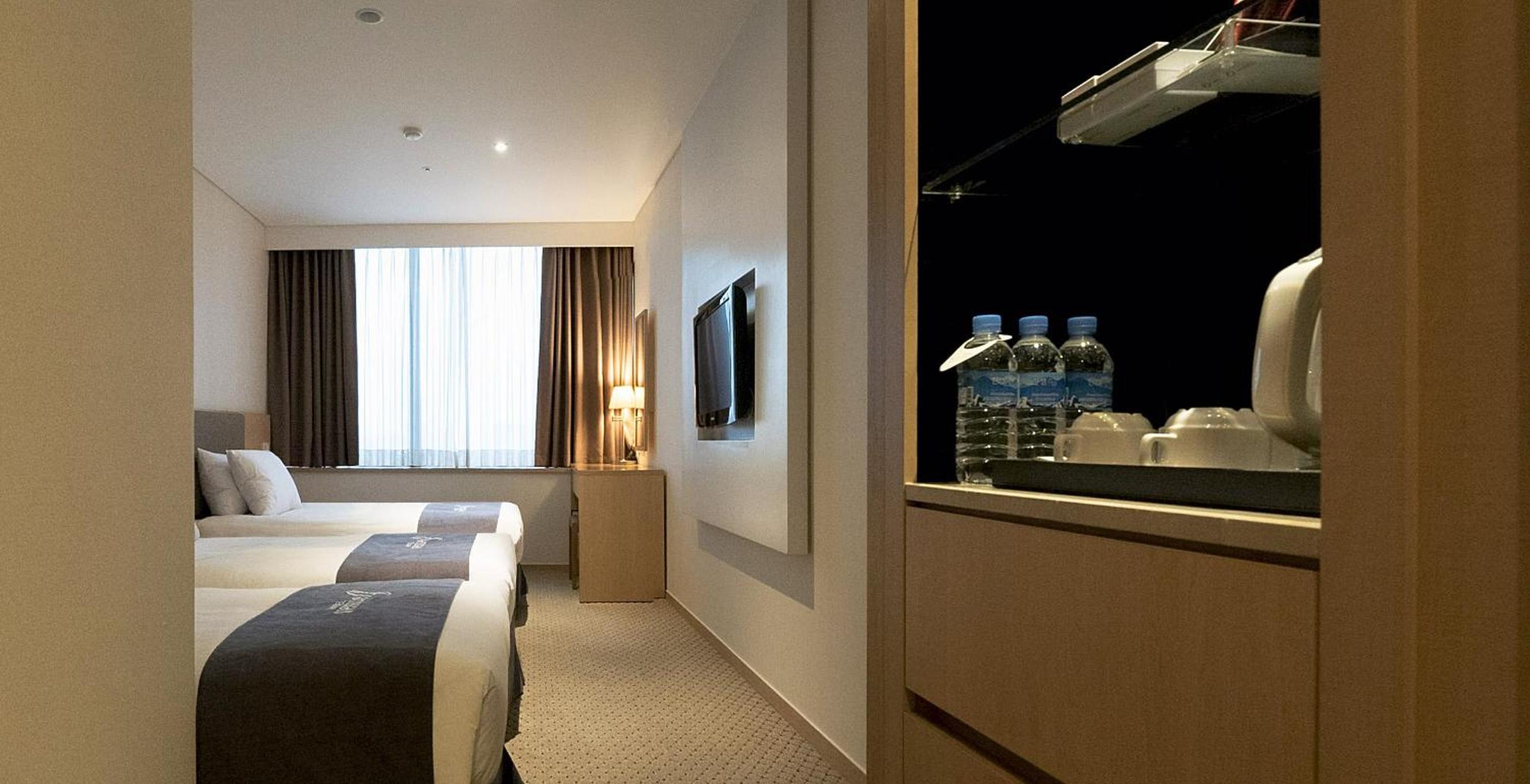 Deluxe Triple Room with Bath