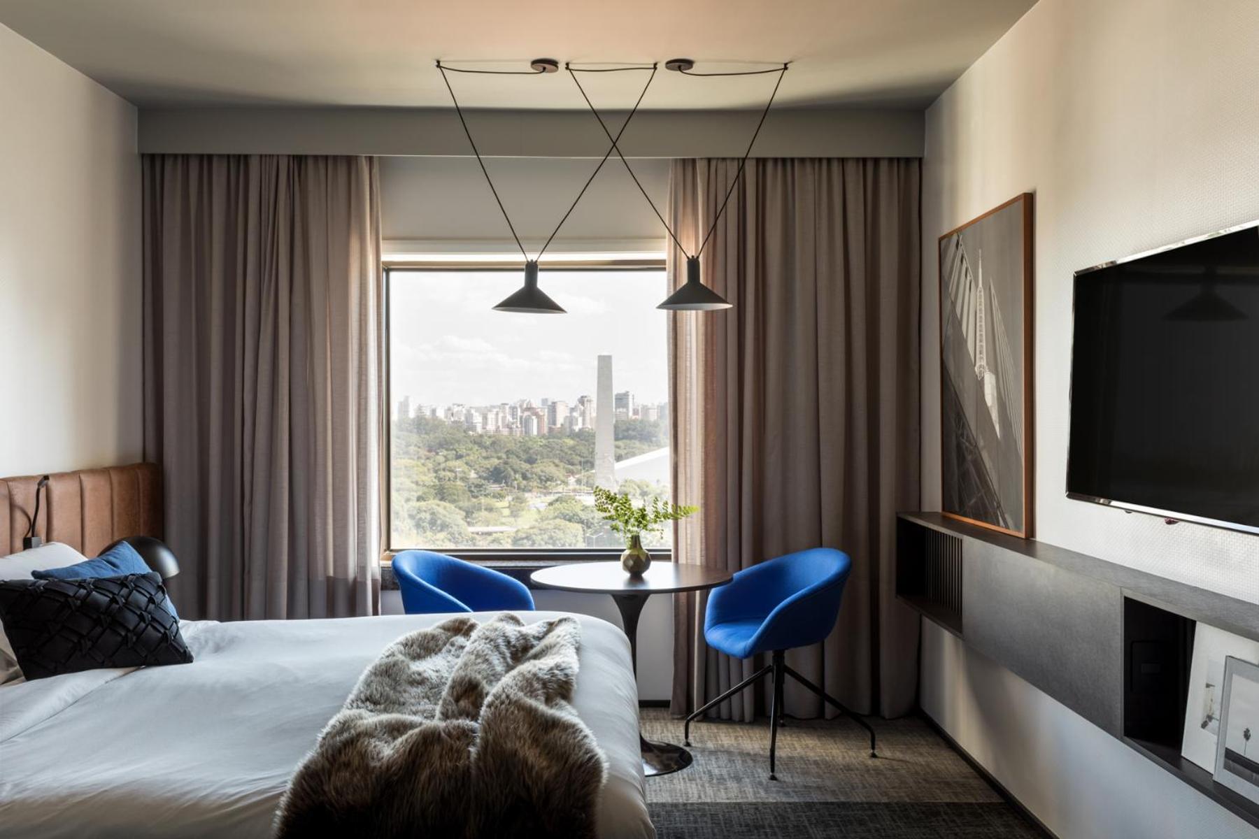 Premium Deluxe Queen Room