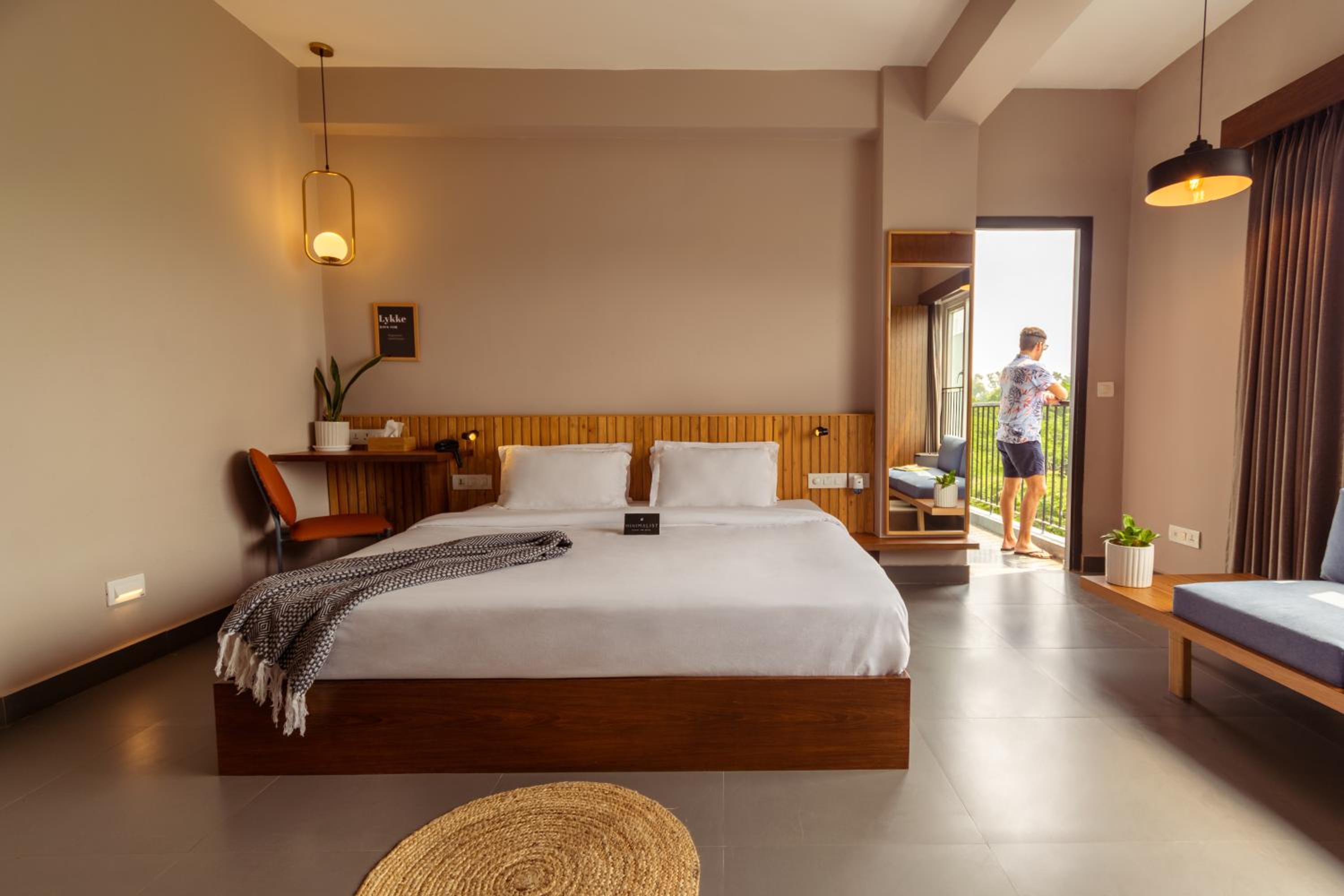 King Room with Balcony