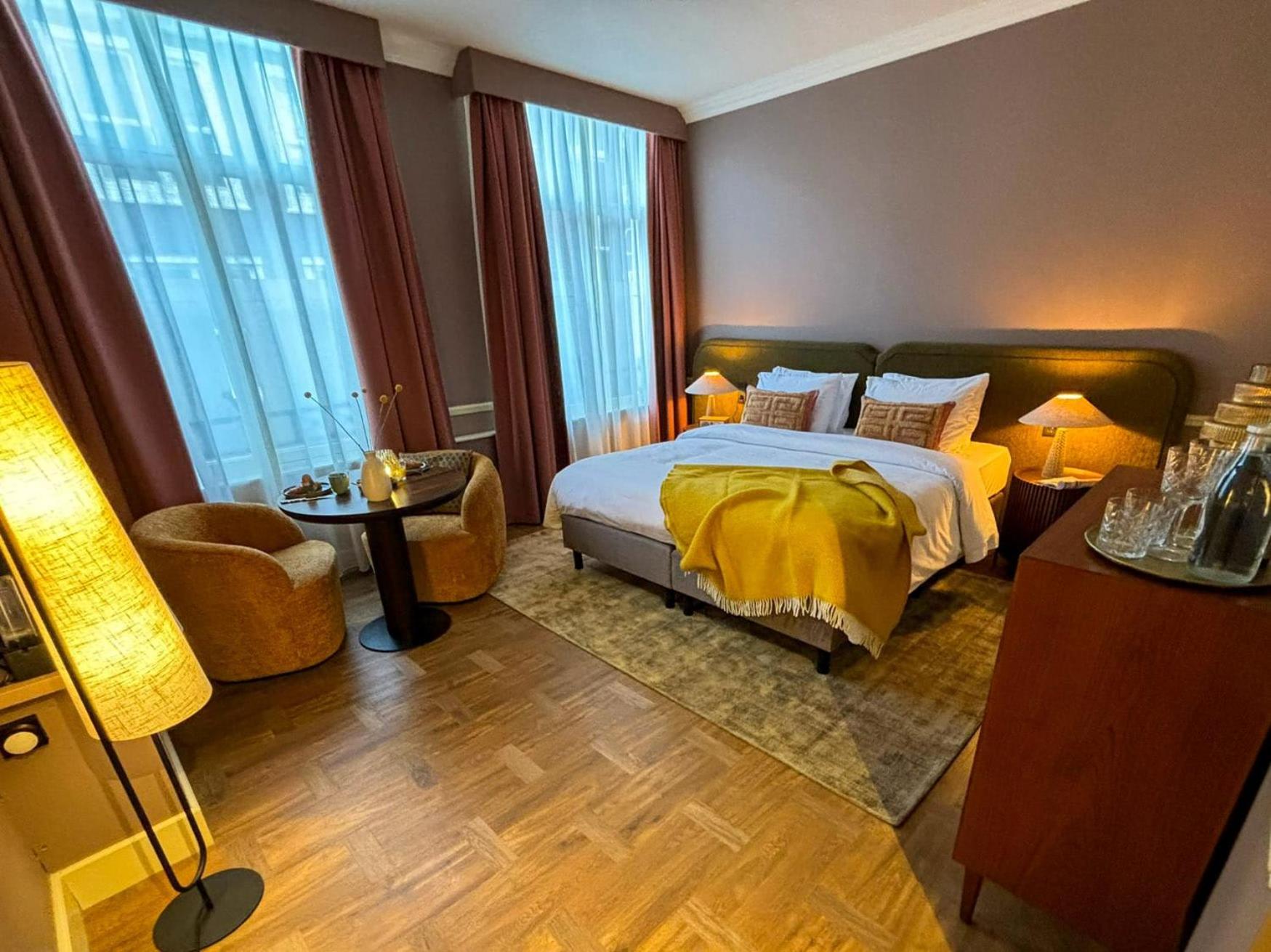 Superior Room with Shower