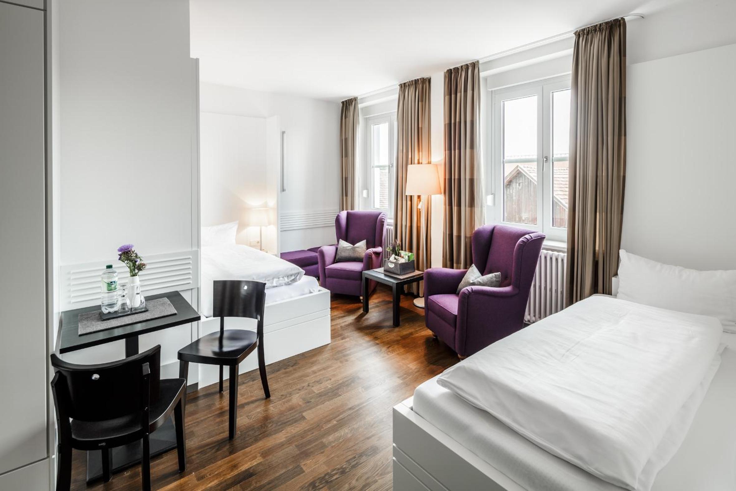 Twin Room with Balcony