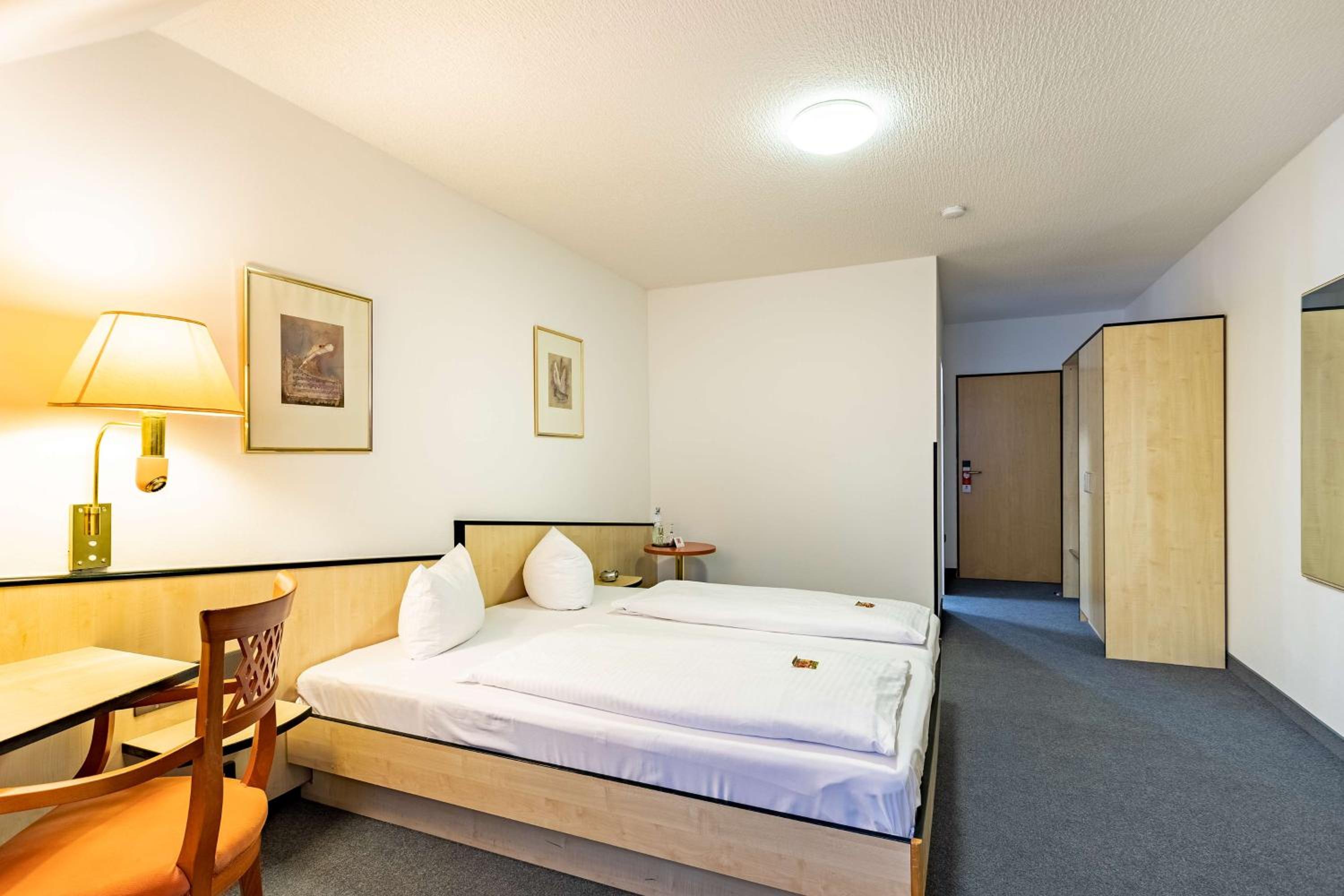 Comfort Double or Twin Room