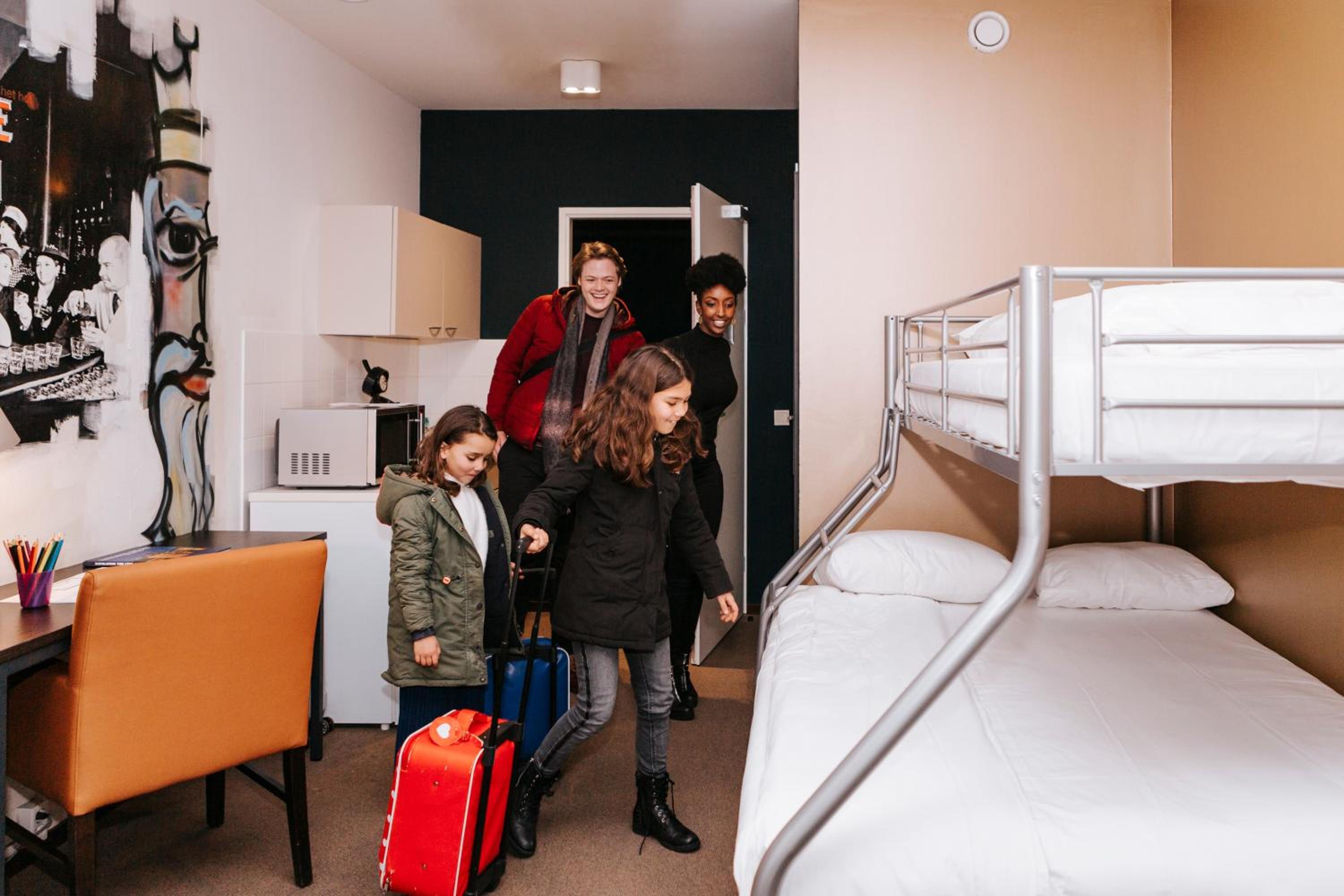 Budget 5-Person Studio