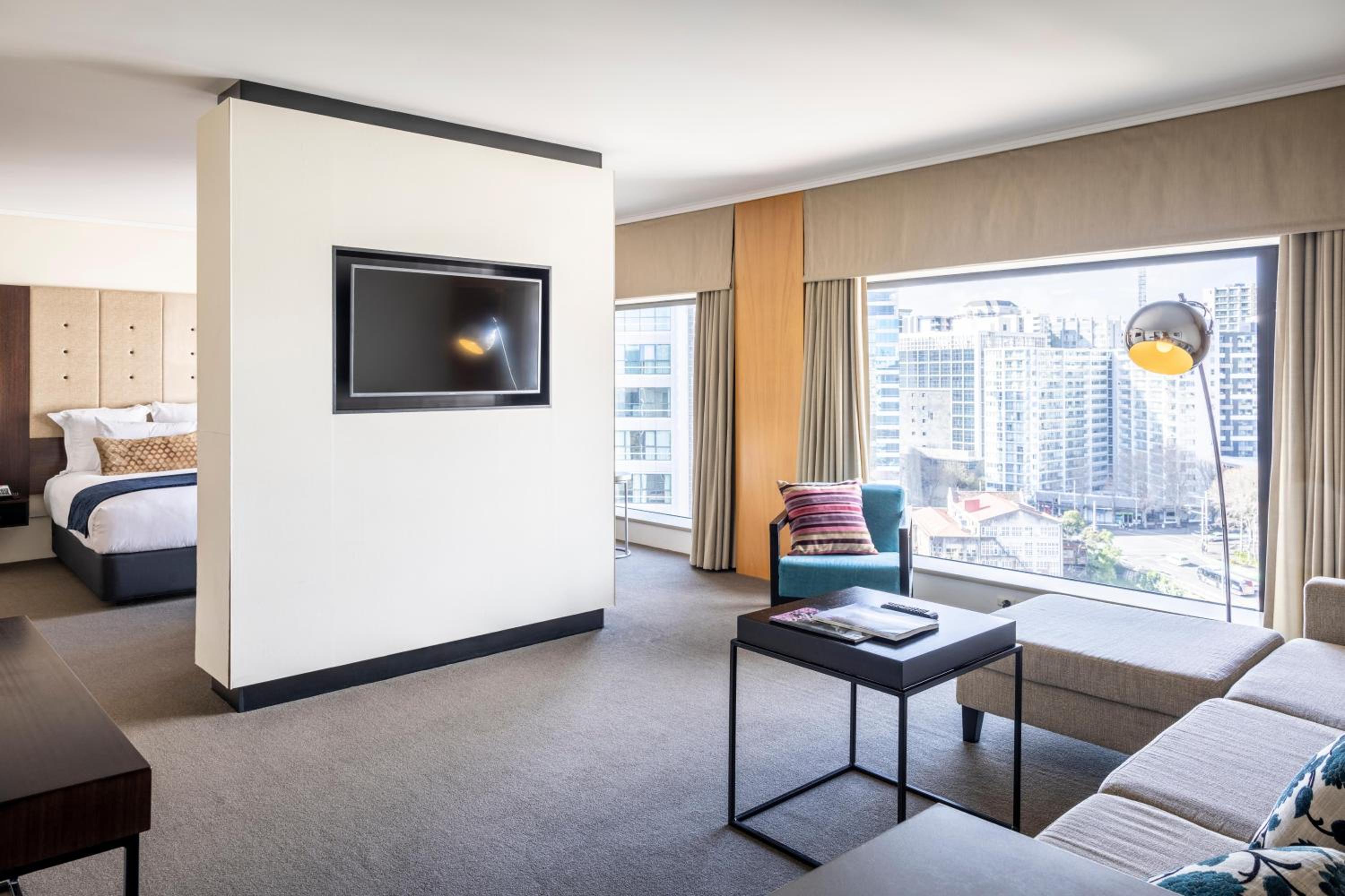 Junior King Suite with Club Access