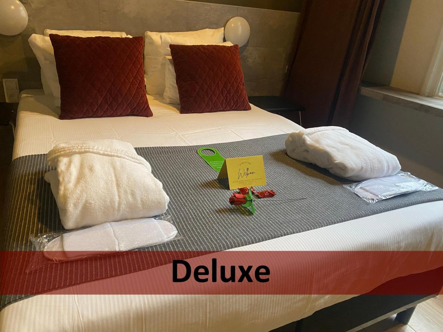 Deluxe Double Room with Bath