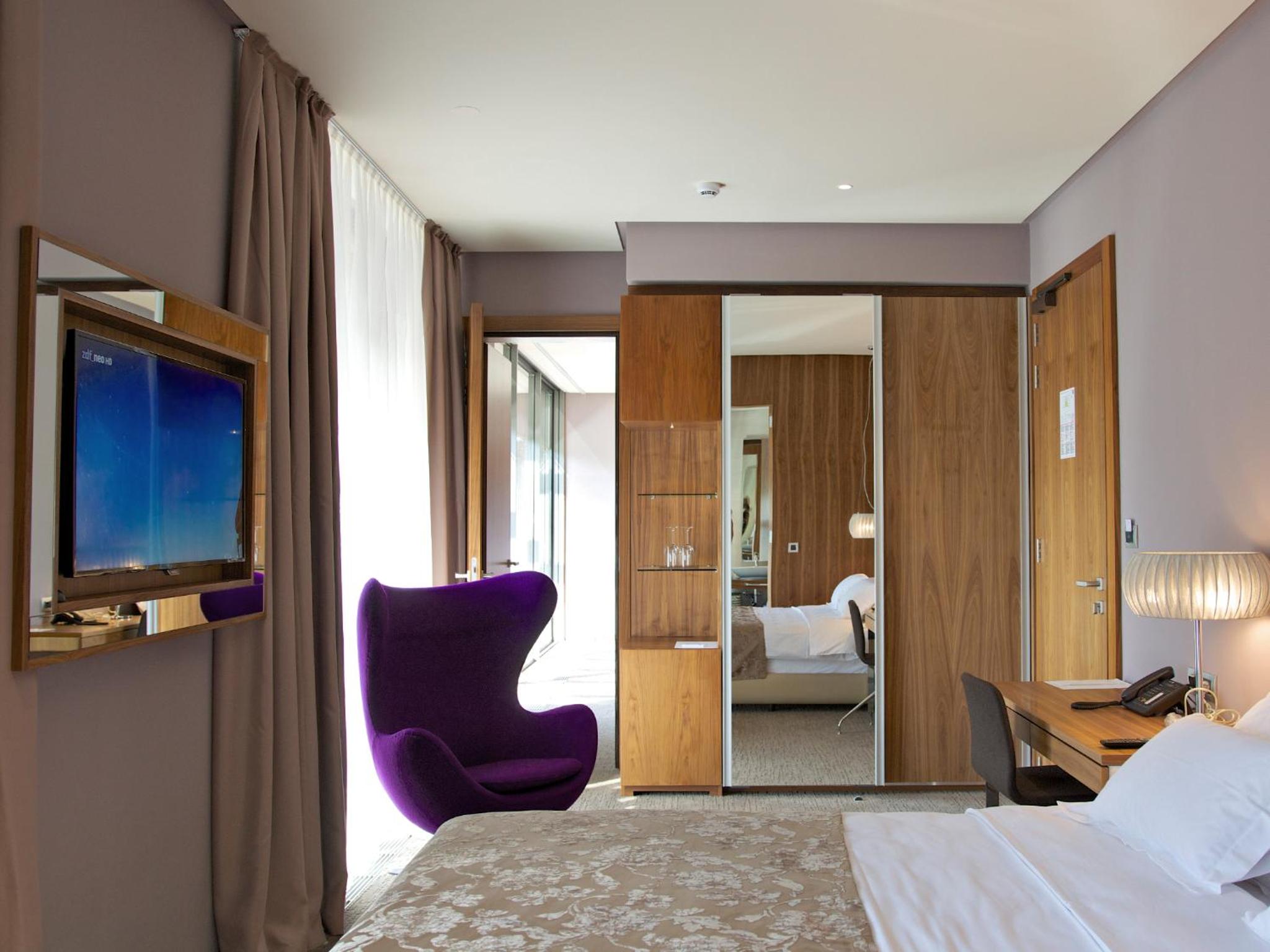 Exclusive Double Room with Balcony