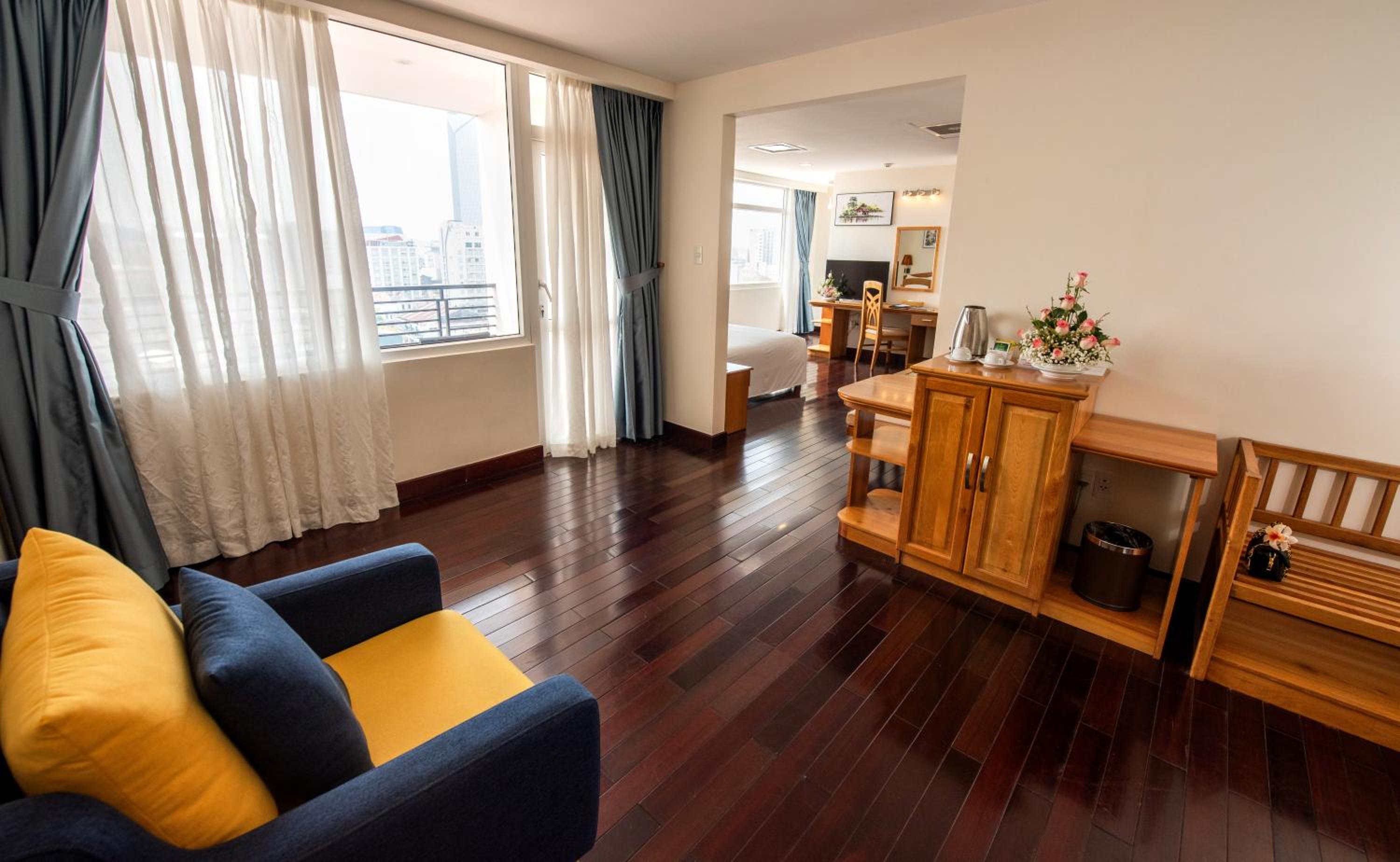Romance Suite