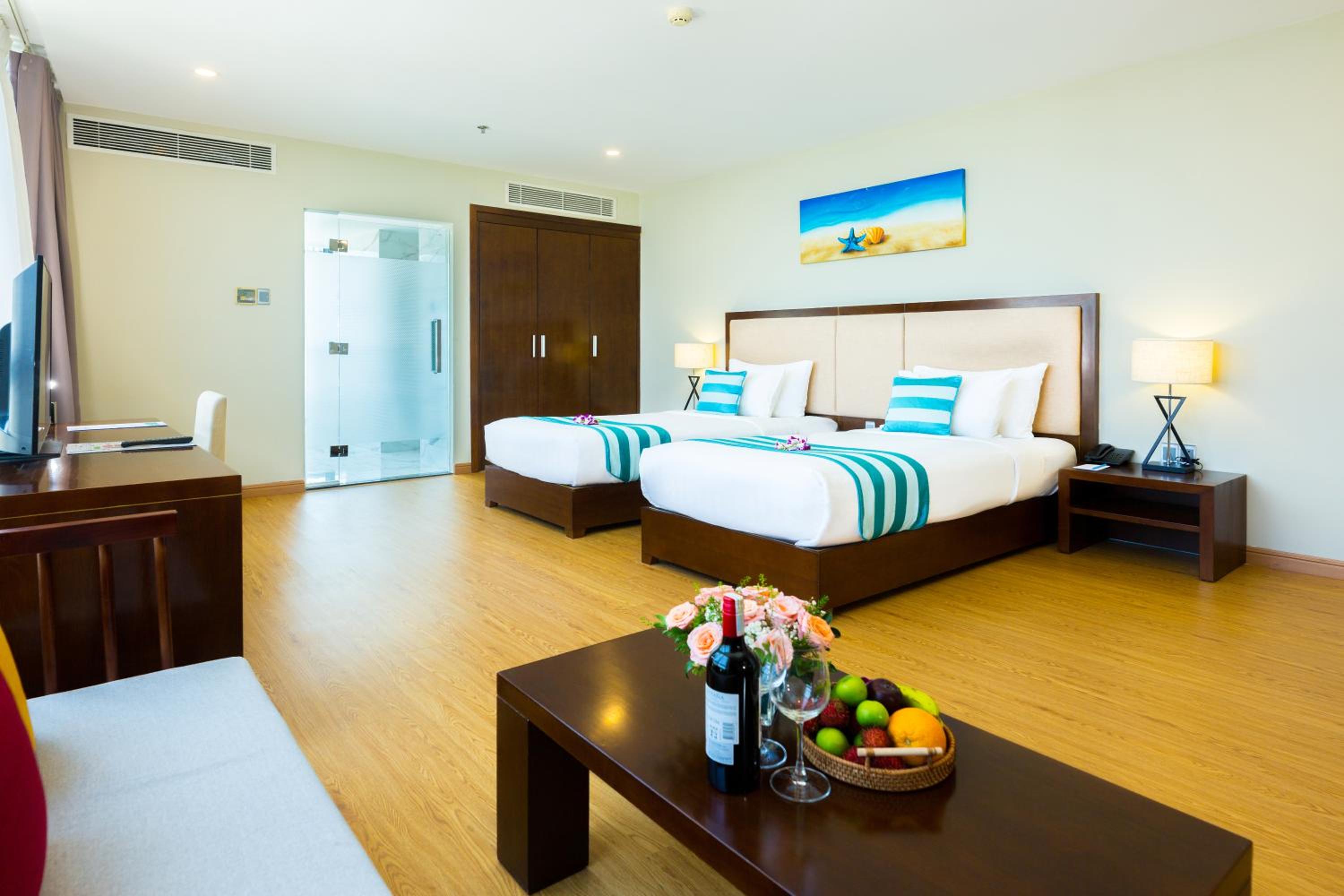 Deluxe Twin Room Sea View with Bathutub