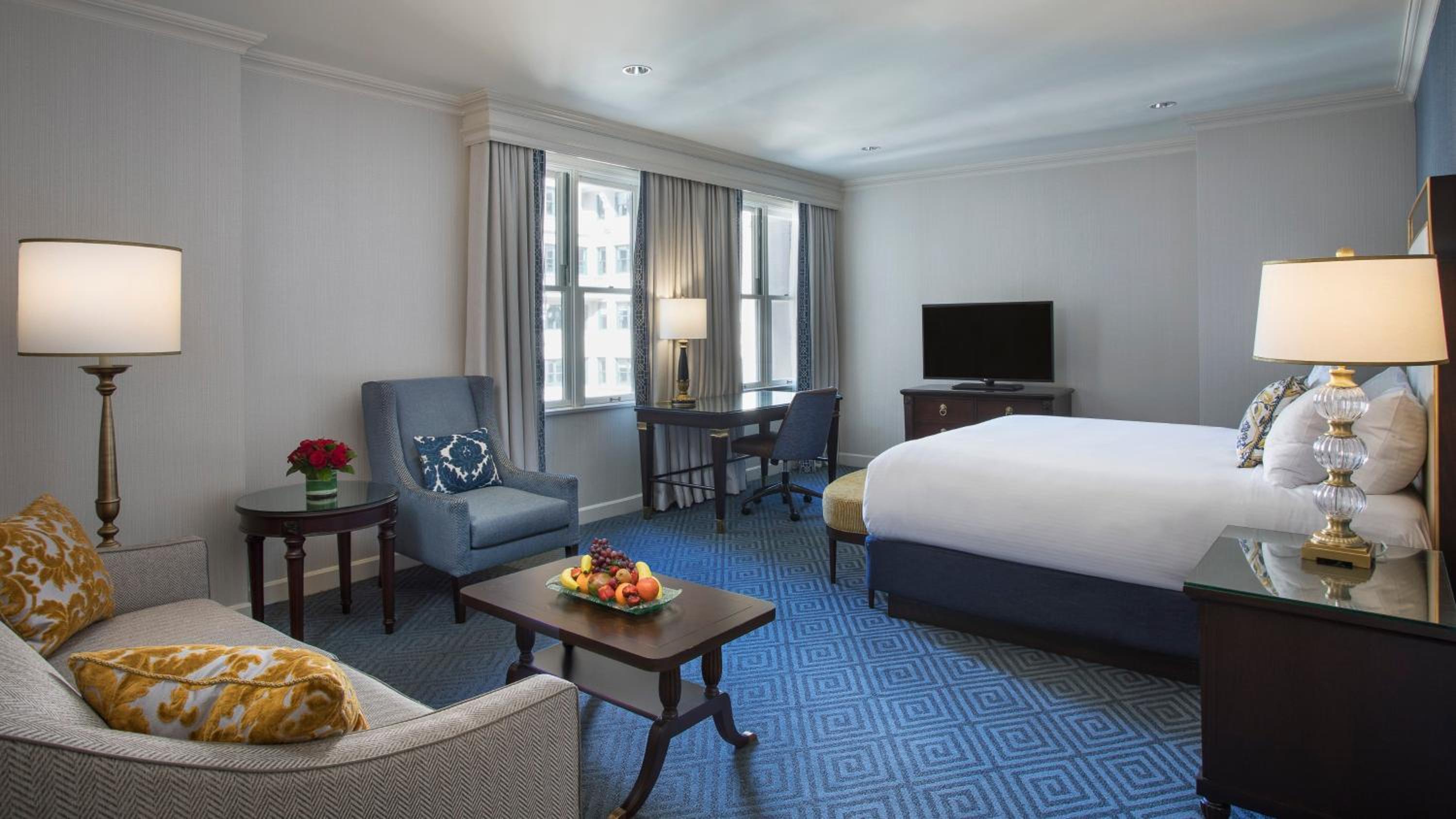 Junior King Suite with View