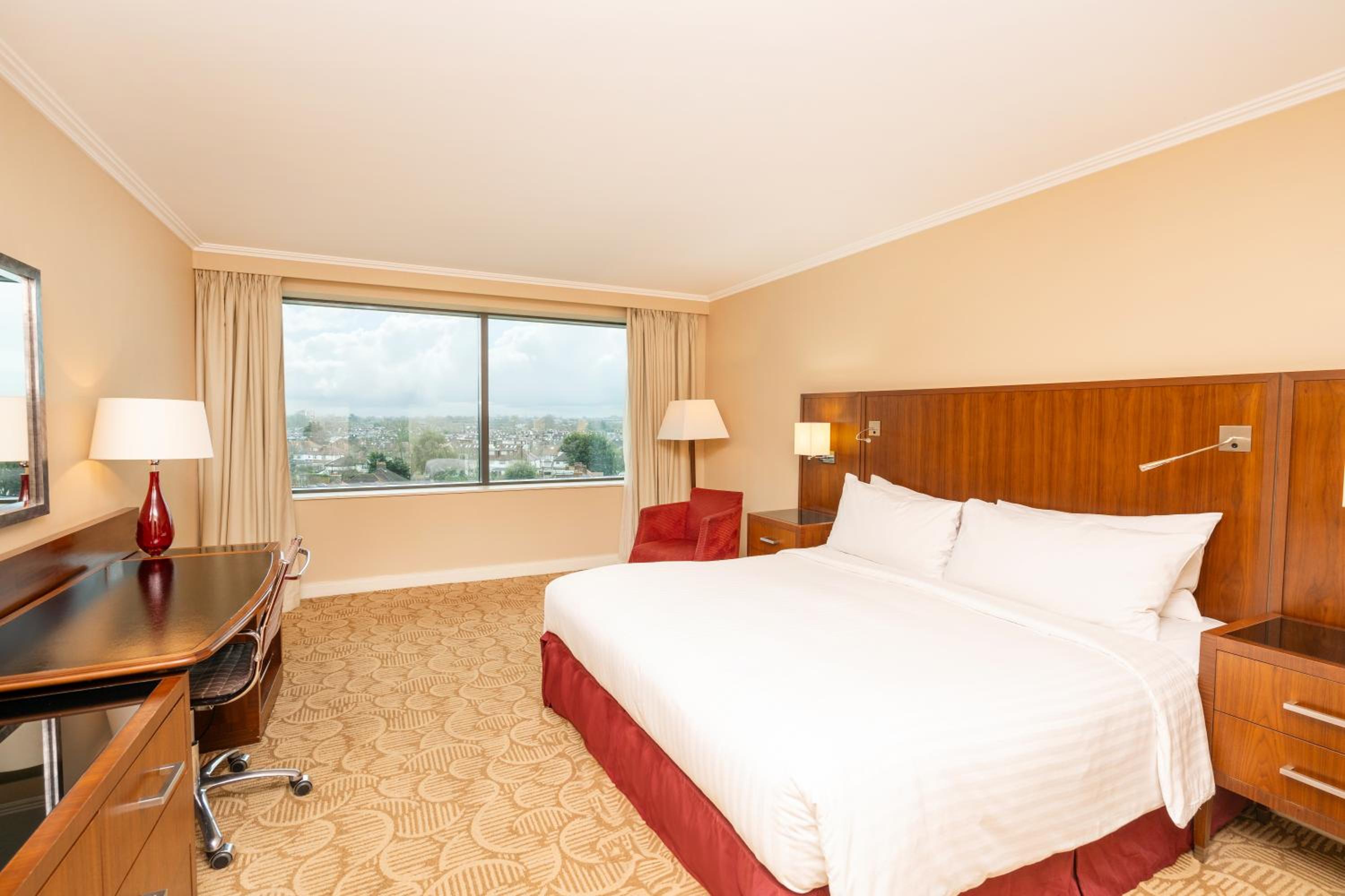 Standard Room - Urban View