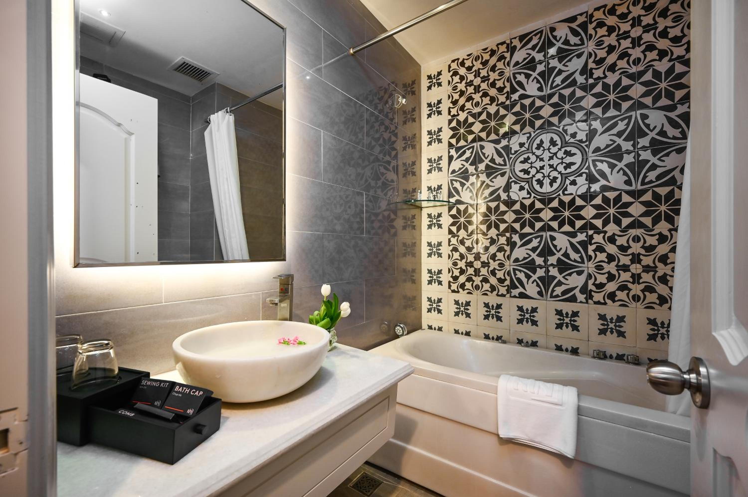 Premium City View Double, Free Afternoon Tea