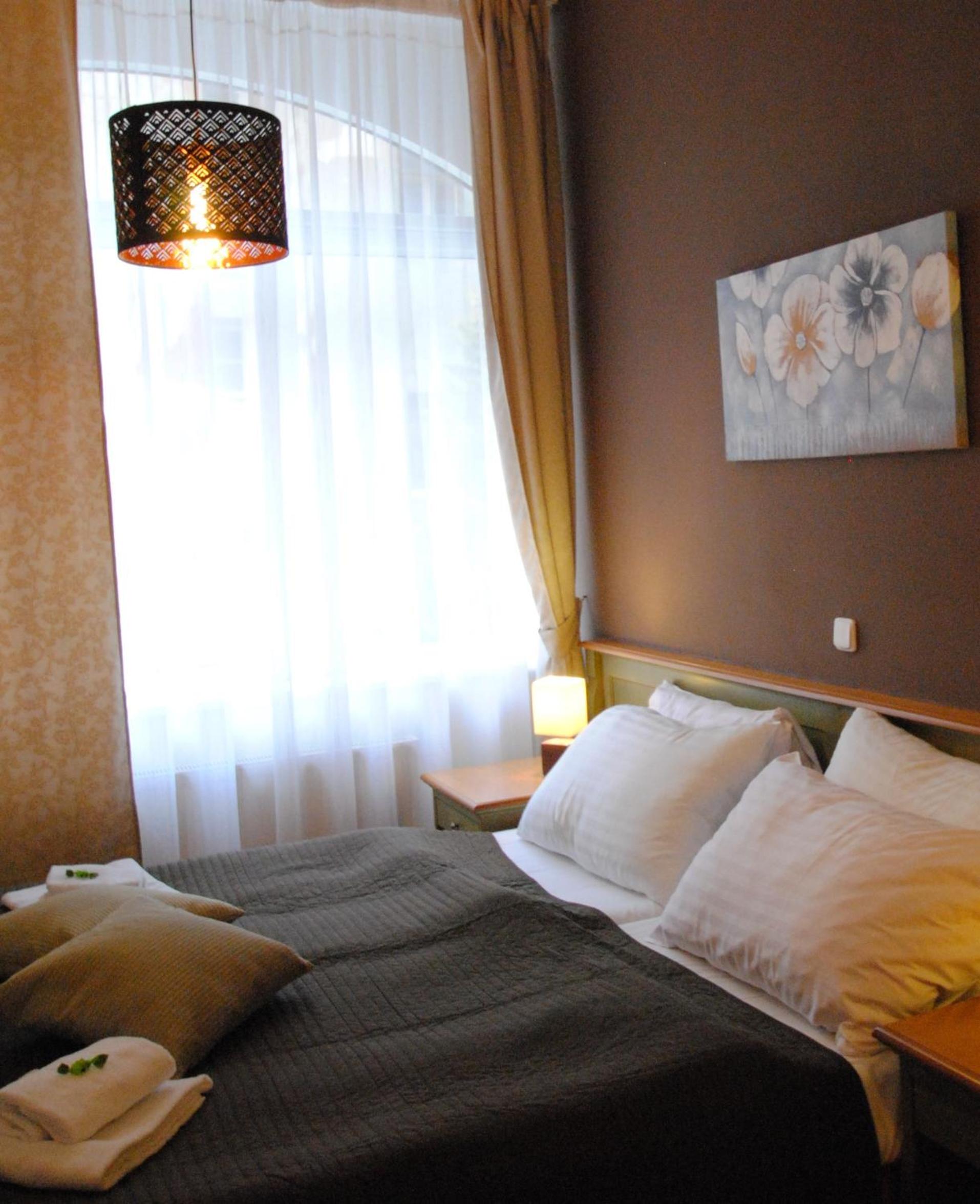 Economy Double or Twin Room