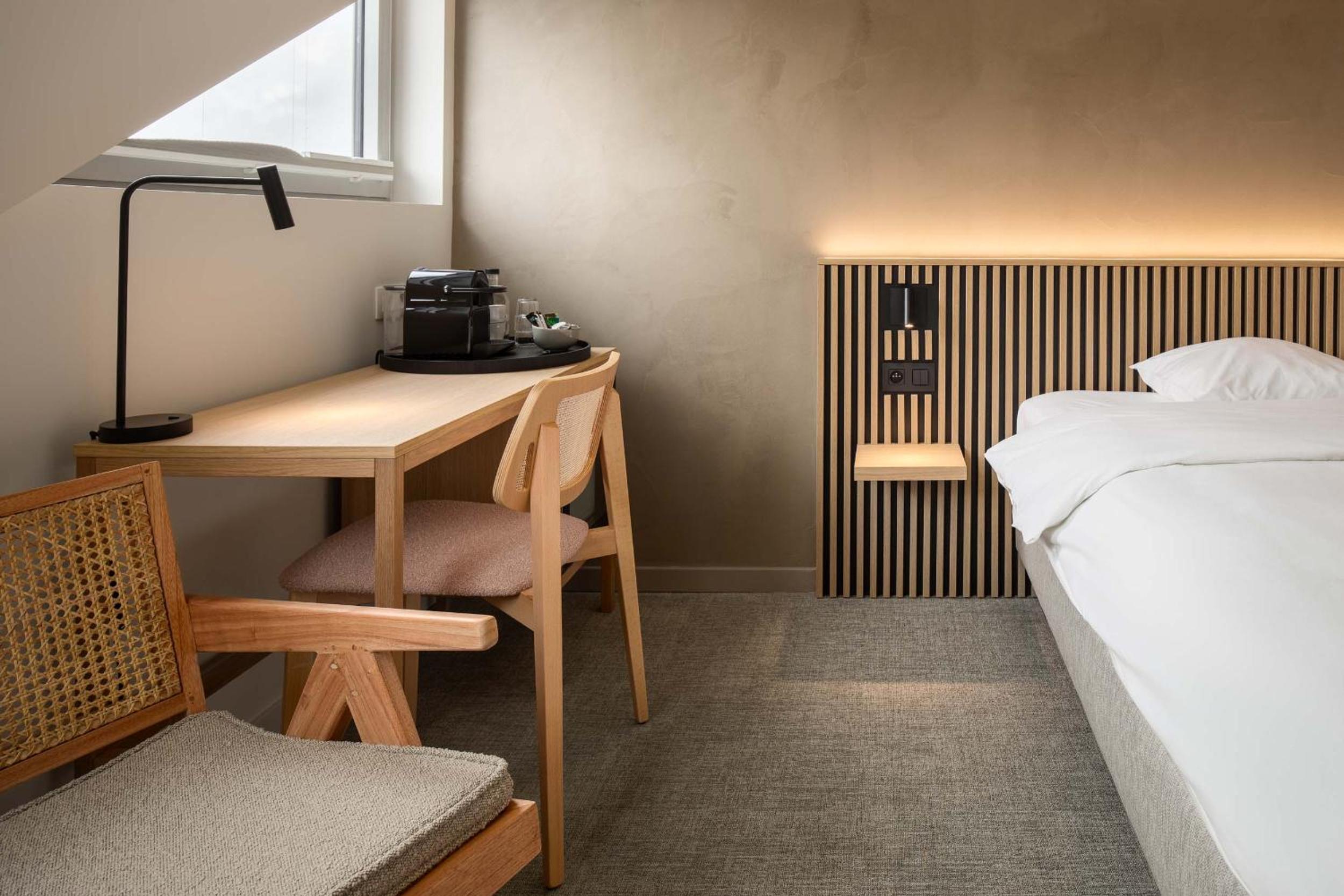 Deluxe Double Room with Bath