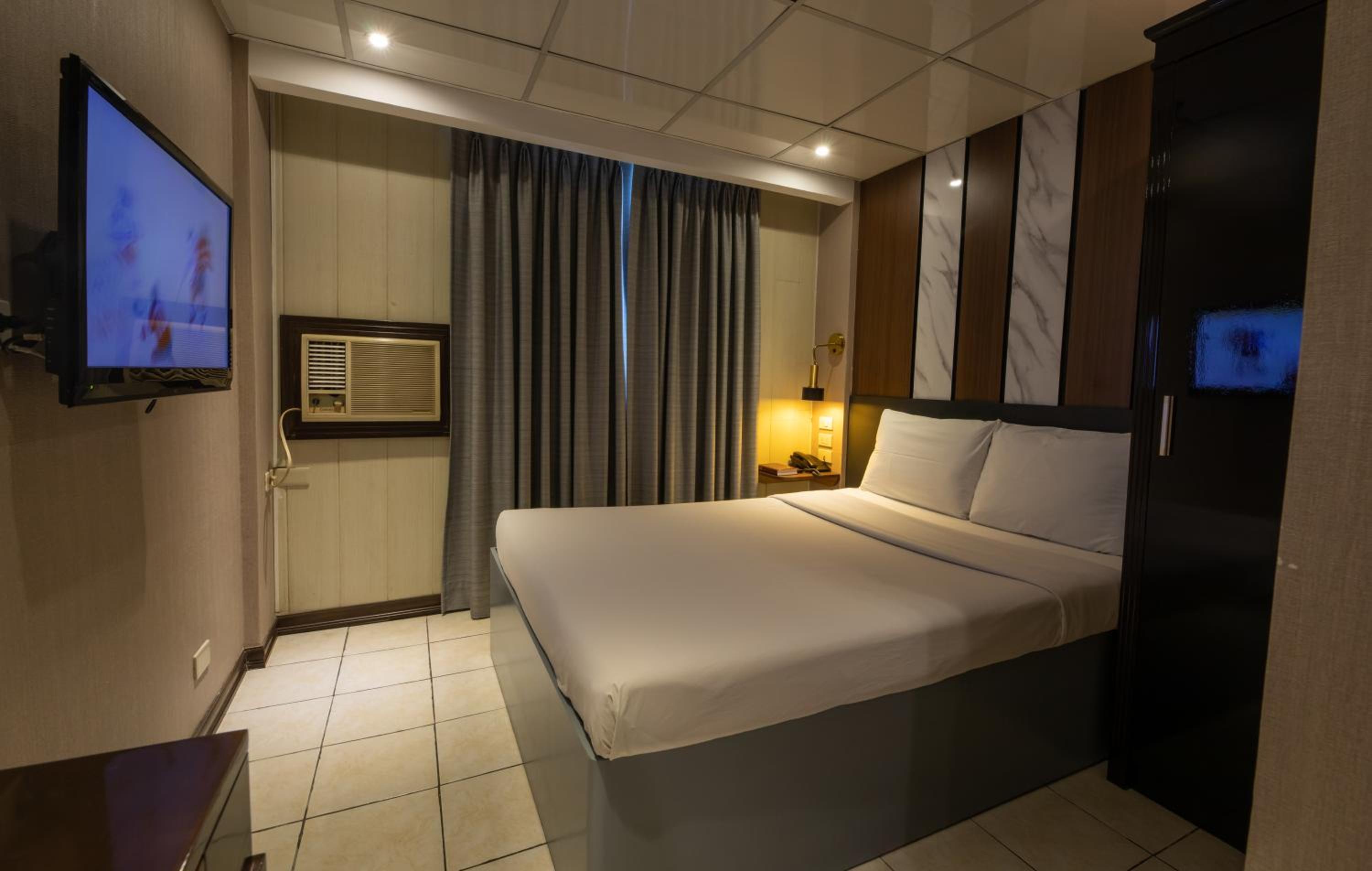 Small Double Room