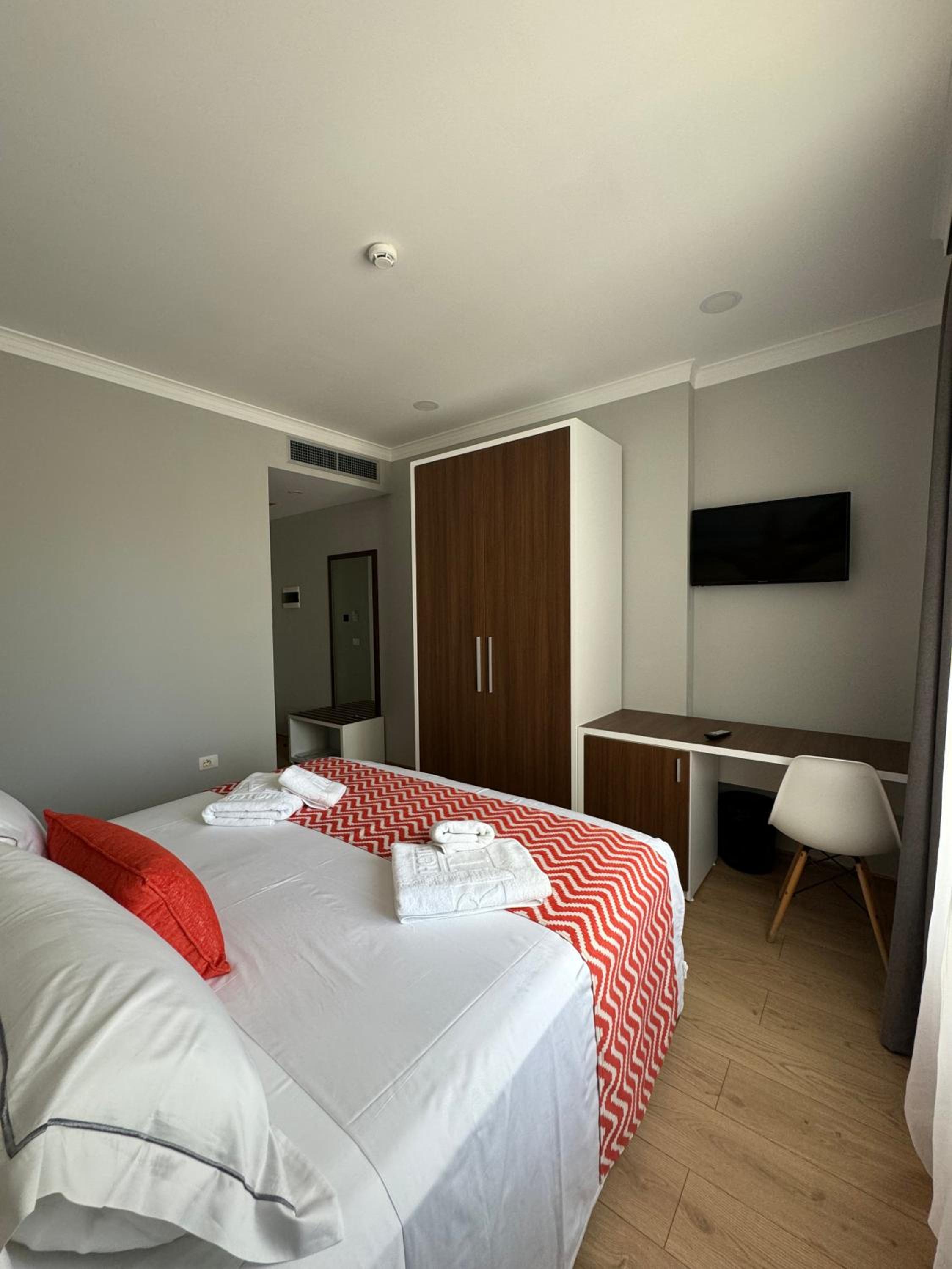 Double Or Twin Room With Sea View