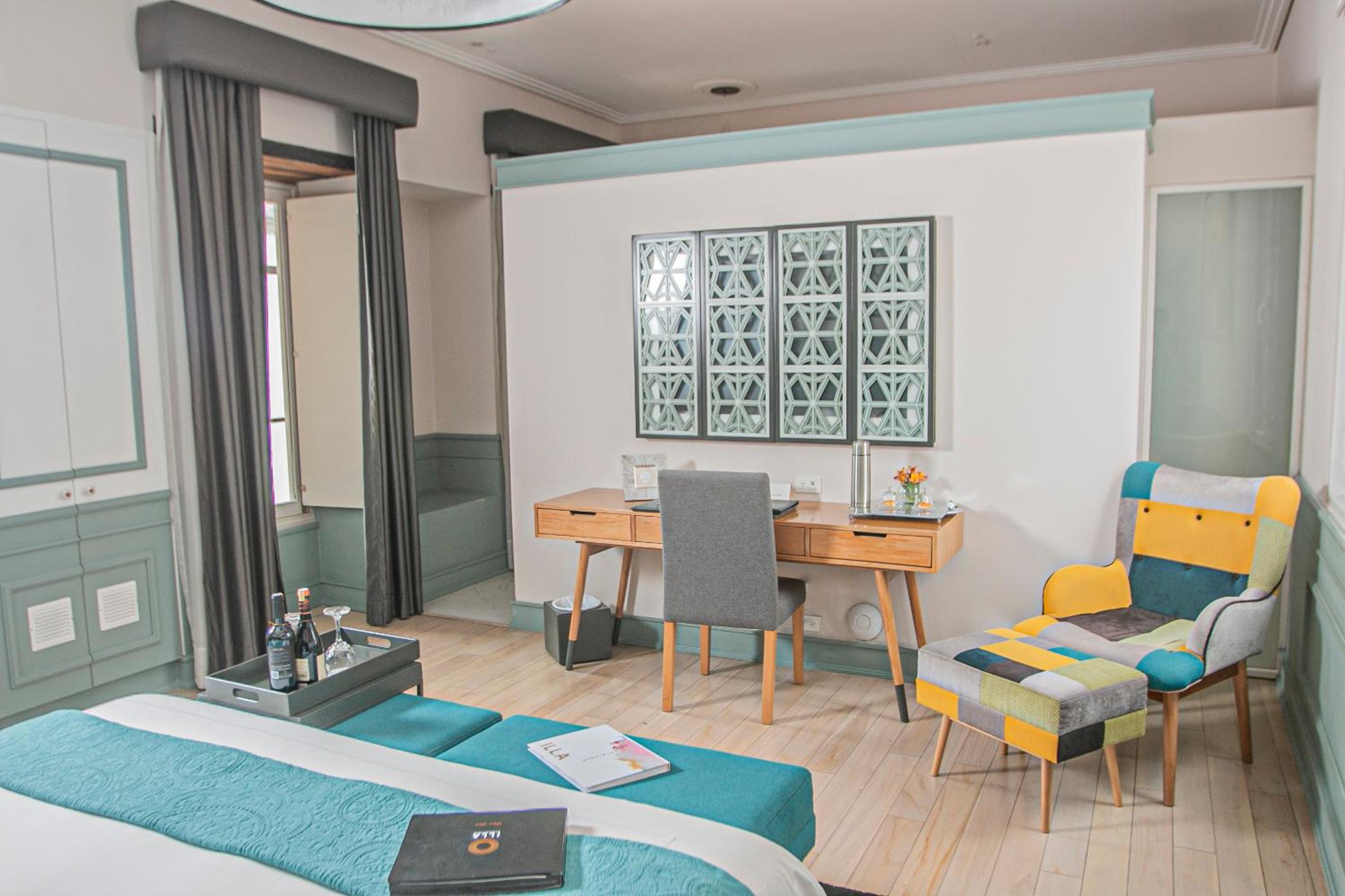 Deluxe Double or Twin Room