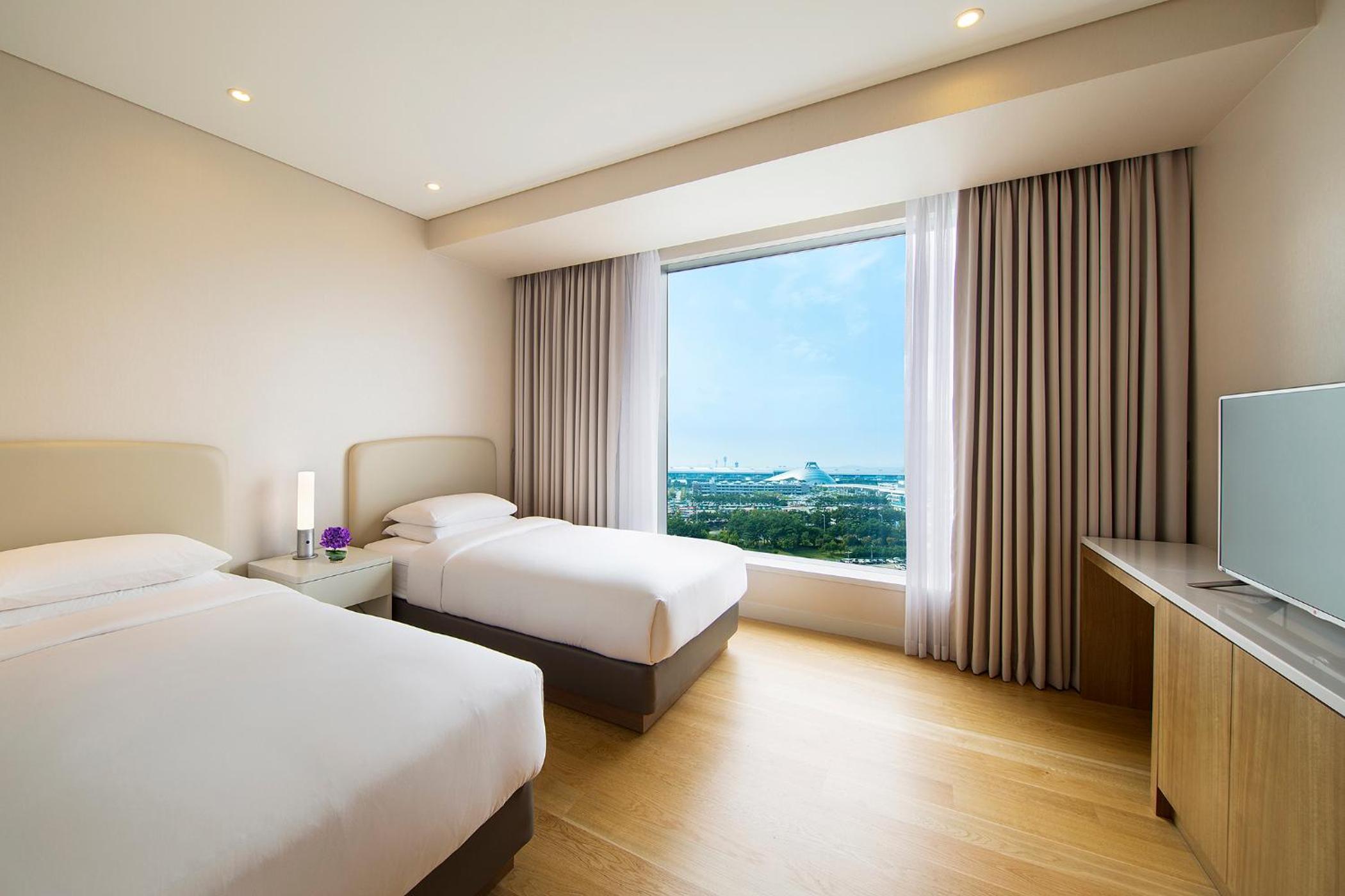 Residence with Two Beds - West Tower