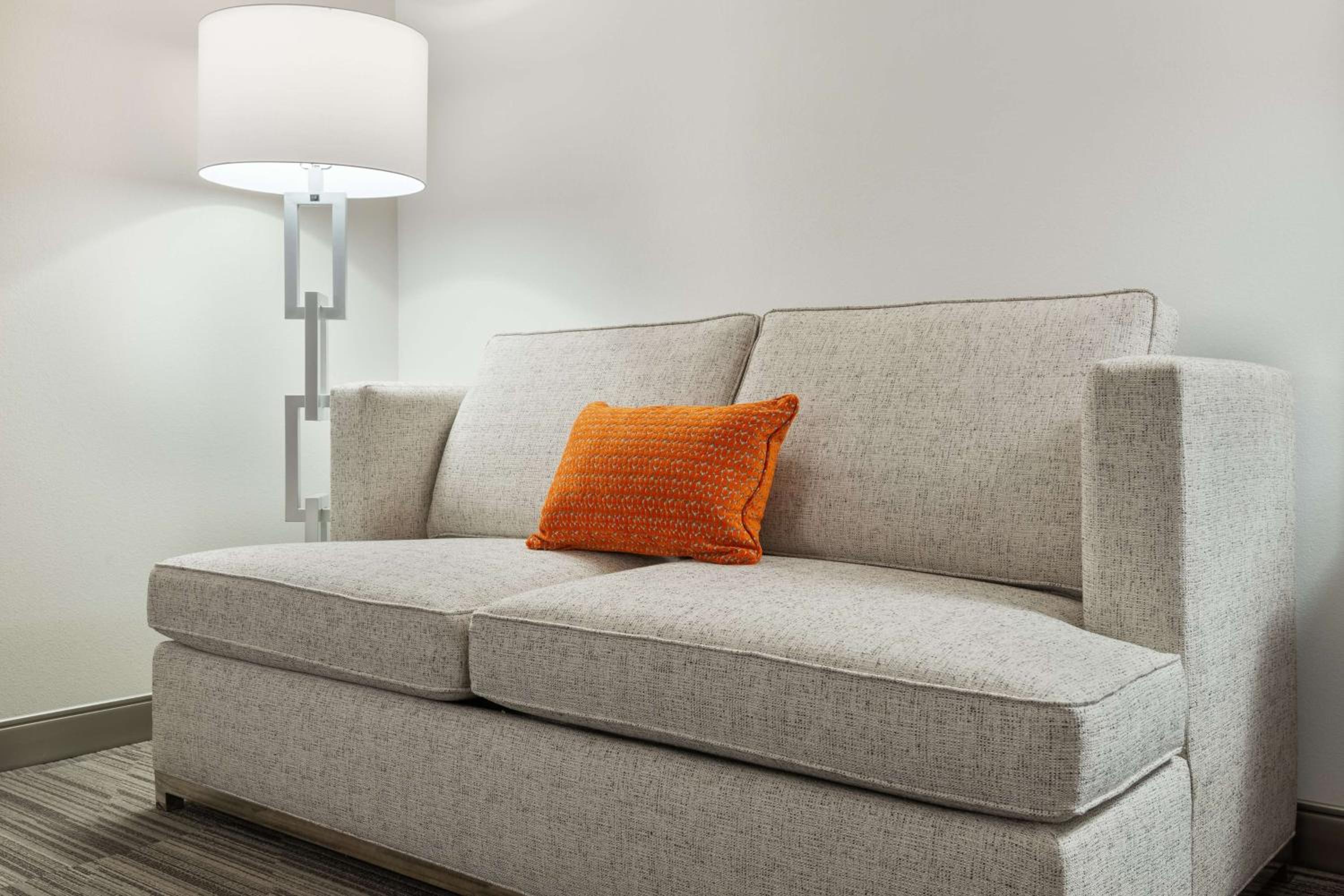 King Room with Sofa Bed - Non-Smoking