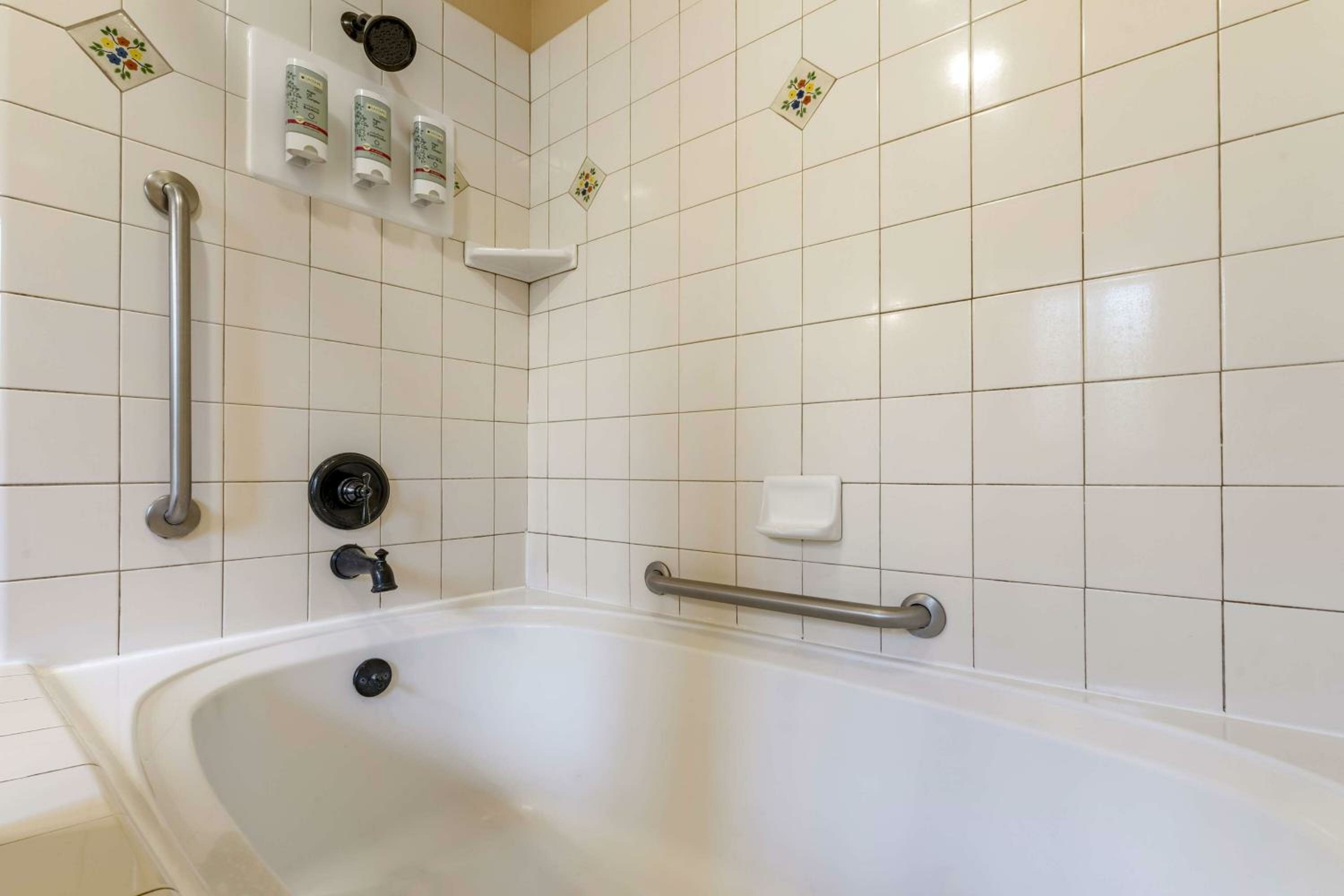 King Room - Non-Smoking